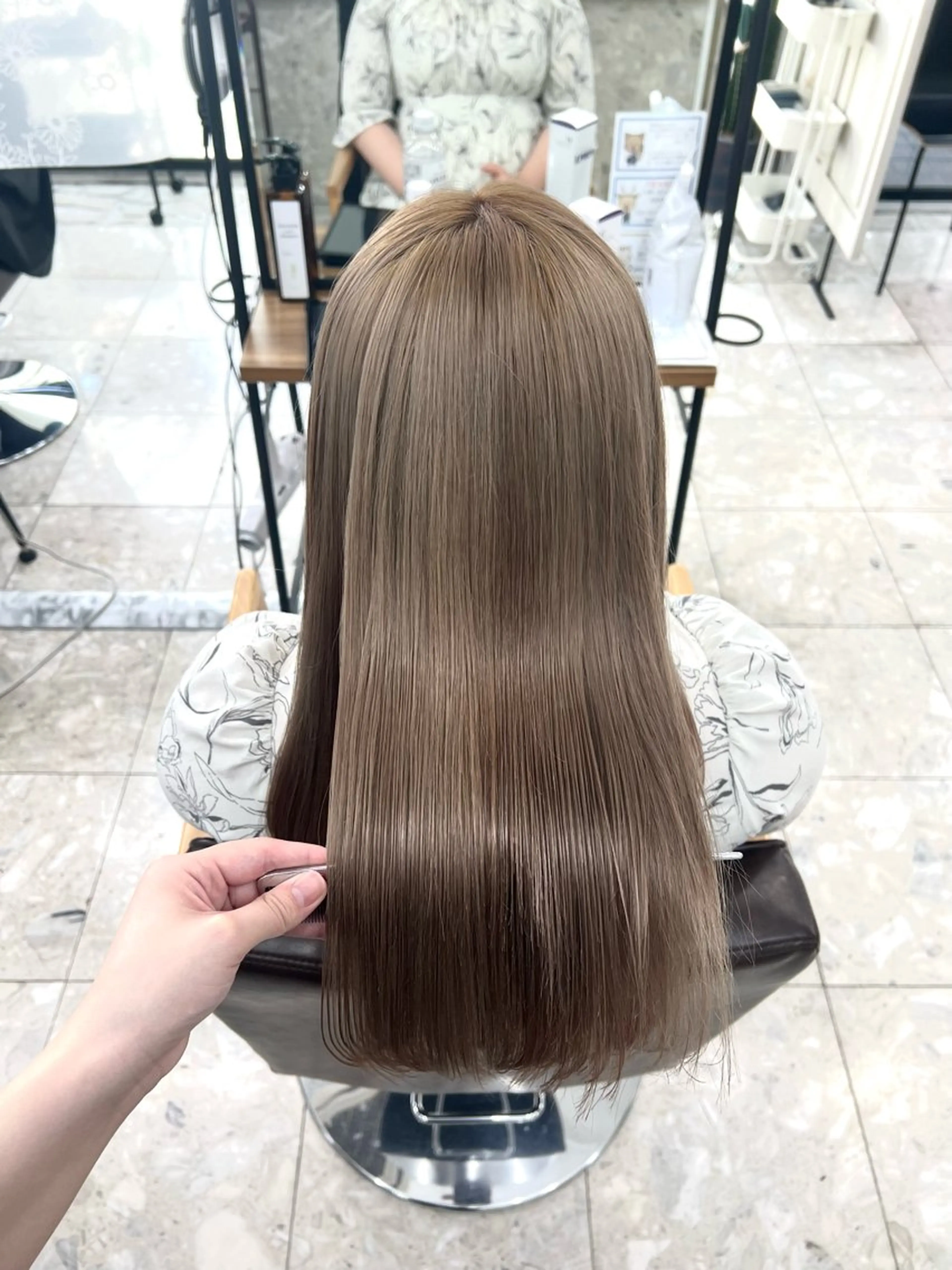 🎀大人気髪質改善メテオカラー🎀 【ロング料金別】Lv1の写真