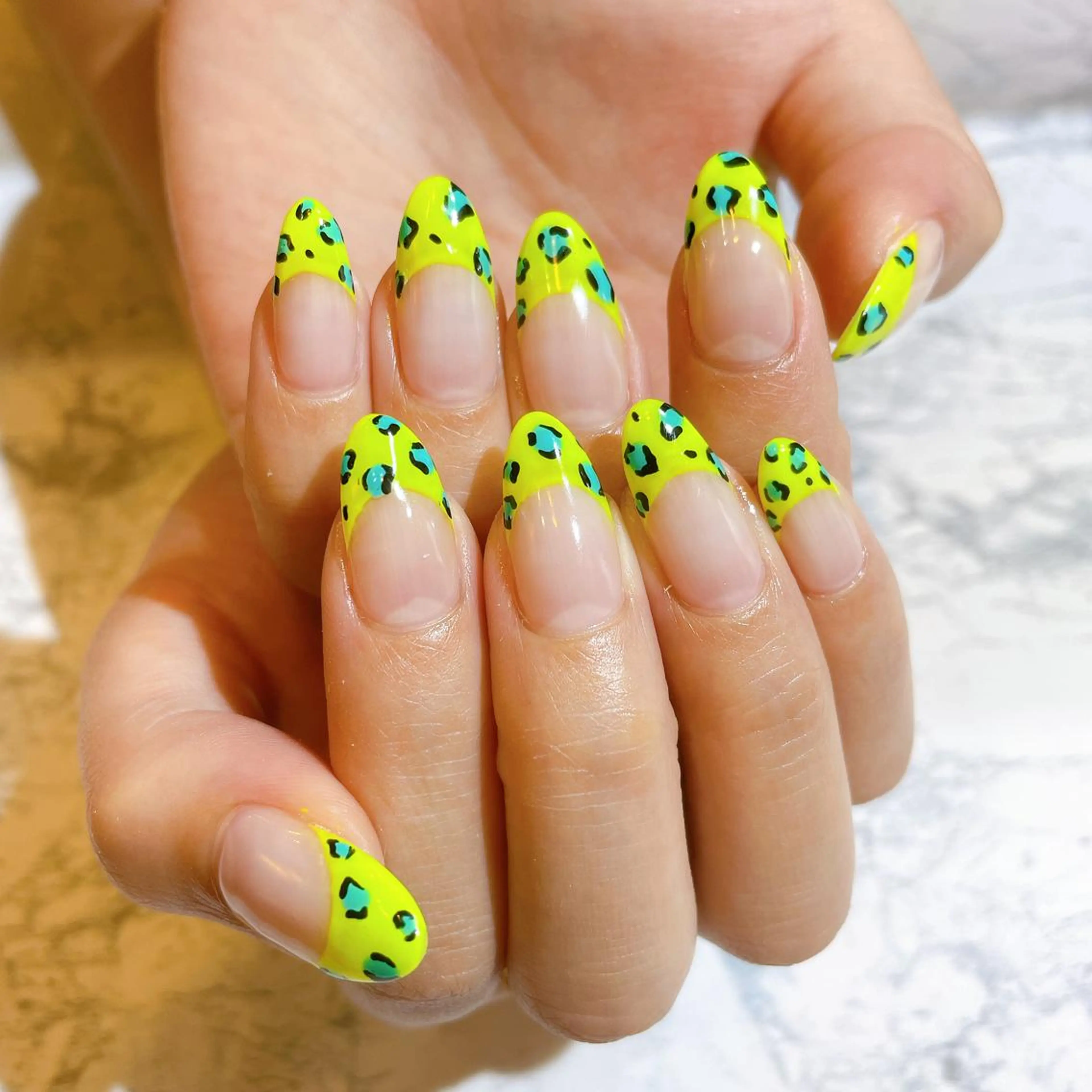 ネイル 持ち込み 関根 未来のネイルデザイン