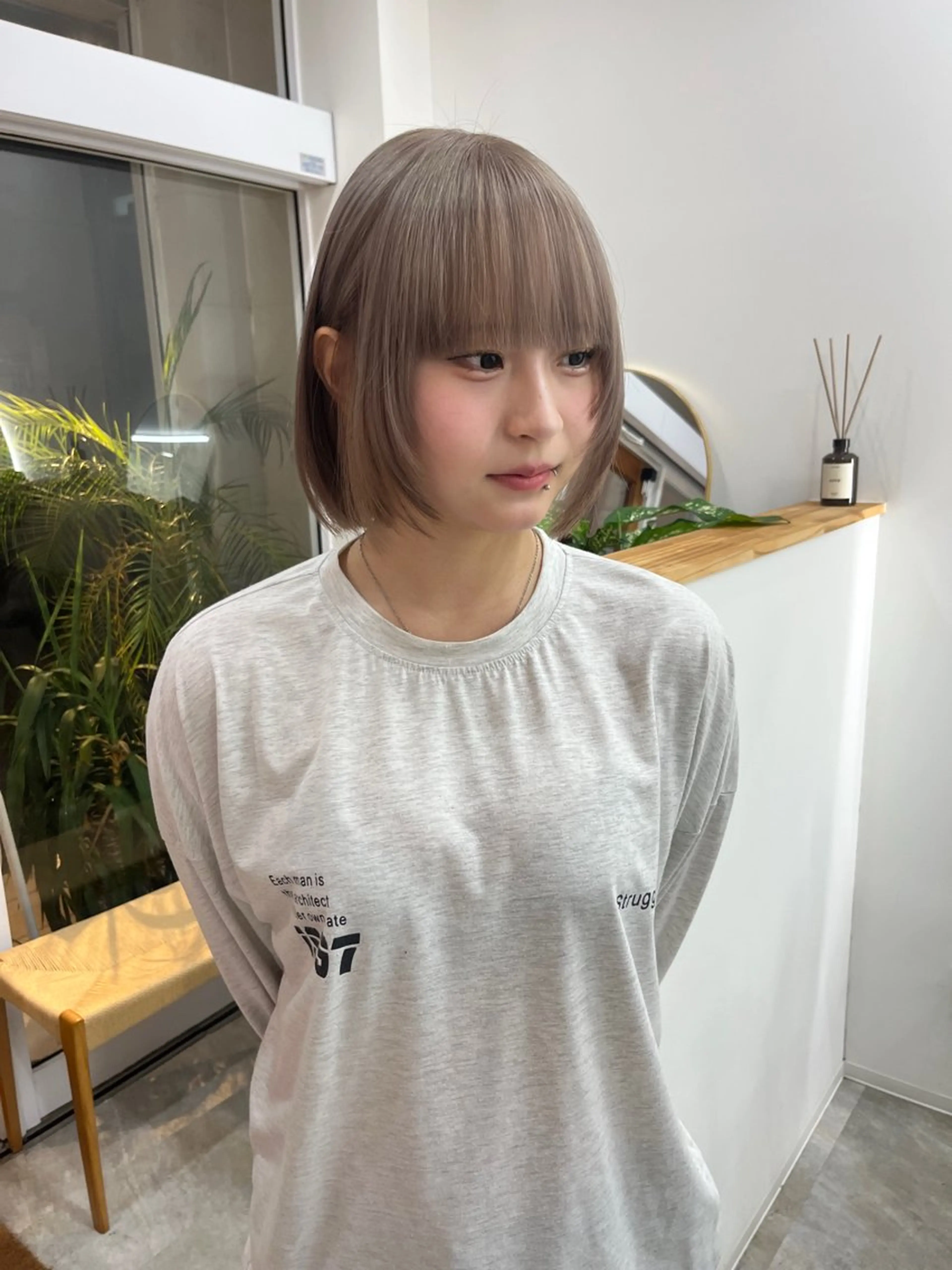 ミディアム カラー ベージュ⟡˖ブリーチ ˖ ࣪⊹あずきのヘアスタイル