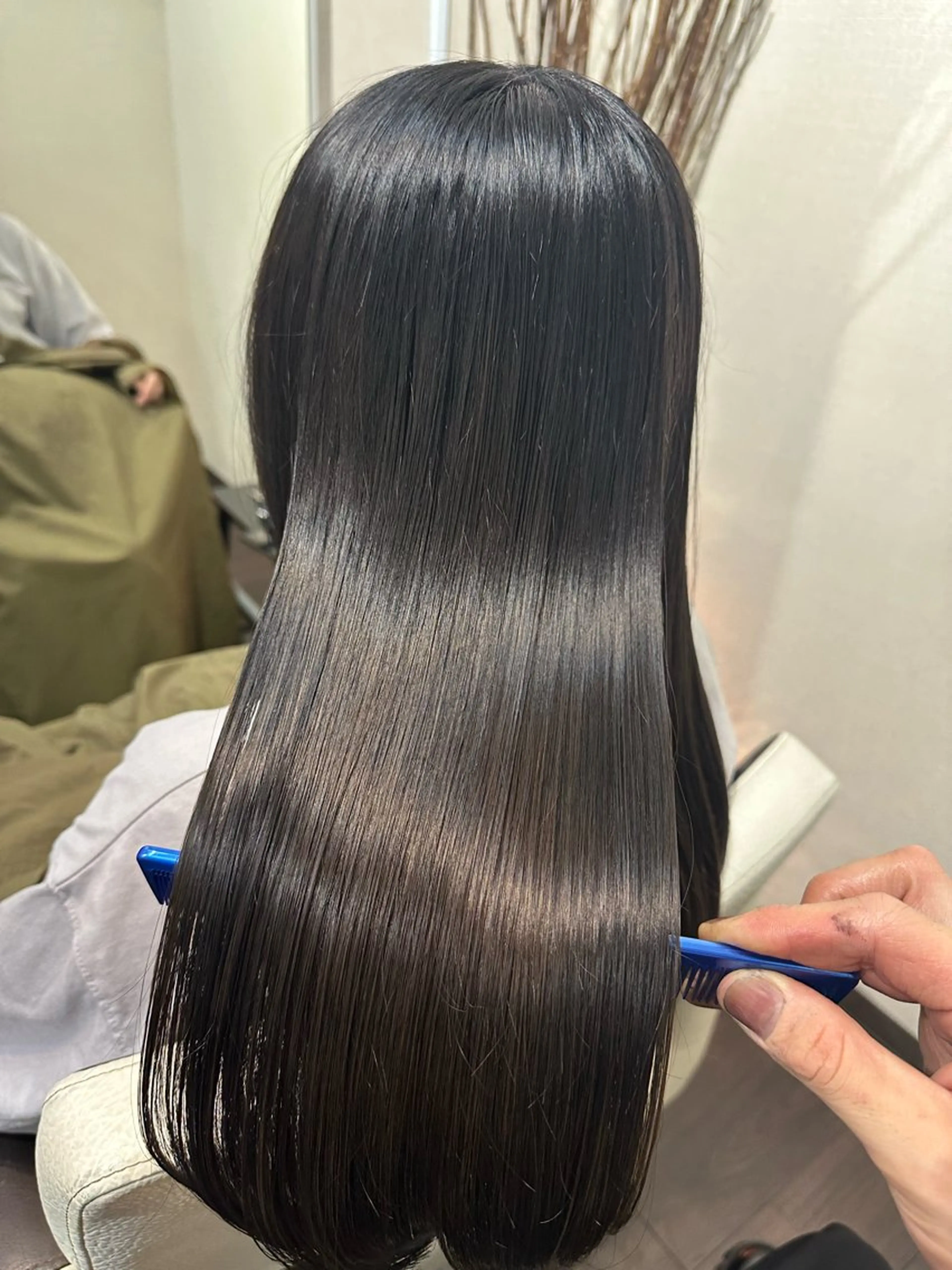 セミロング カラー カット ヘアカラー トリートメント ヘッドスパ youres hair 東口店所属・🌸ULTOWA🌸 髪質改善/縮毛/店長のヘアスタイル