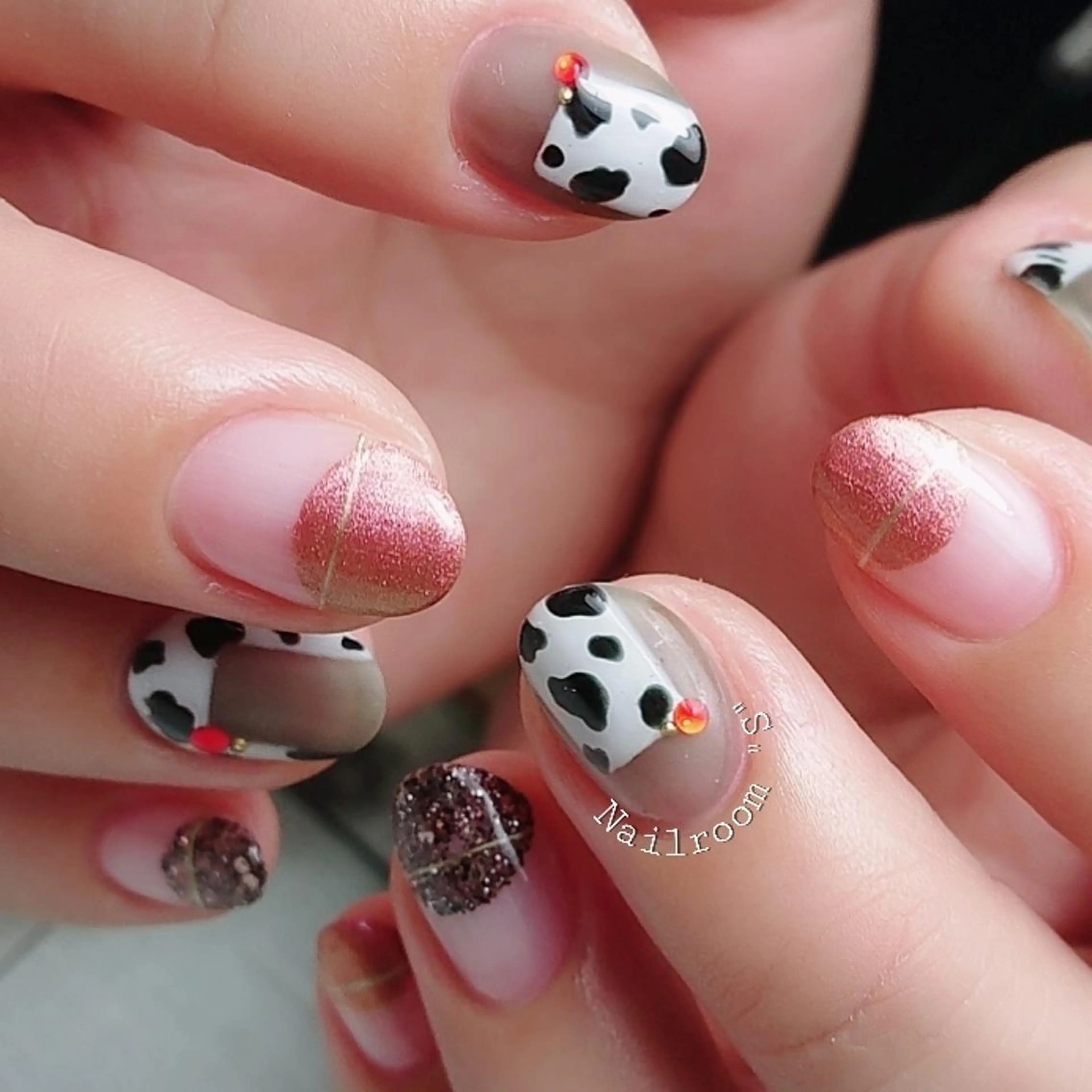 ネイル Nail room  "S"  SAKAIのネイルデザイン