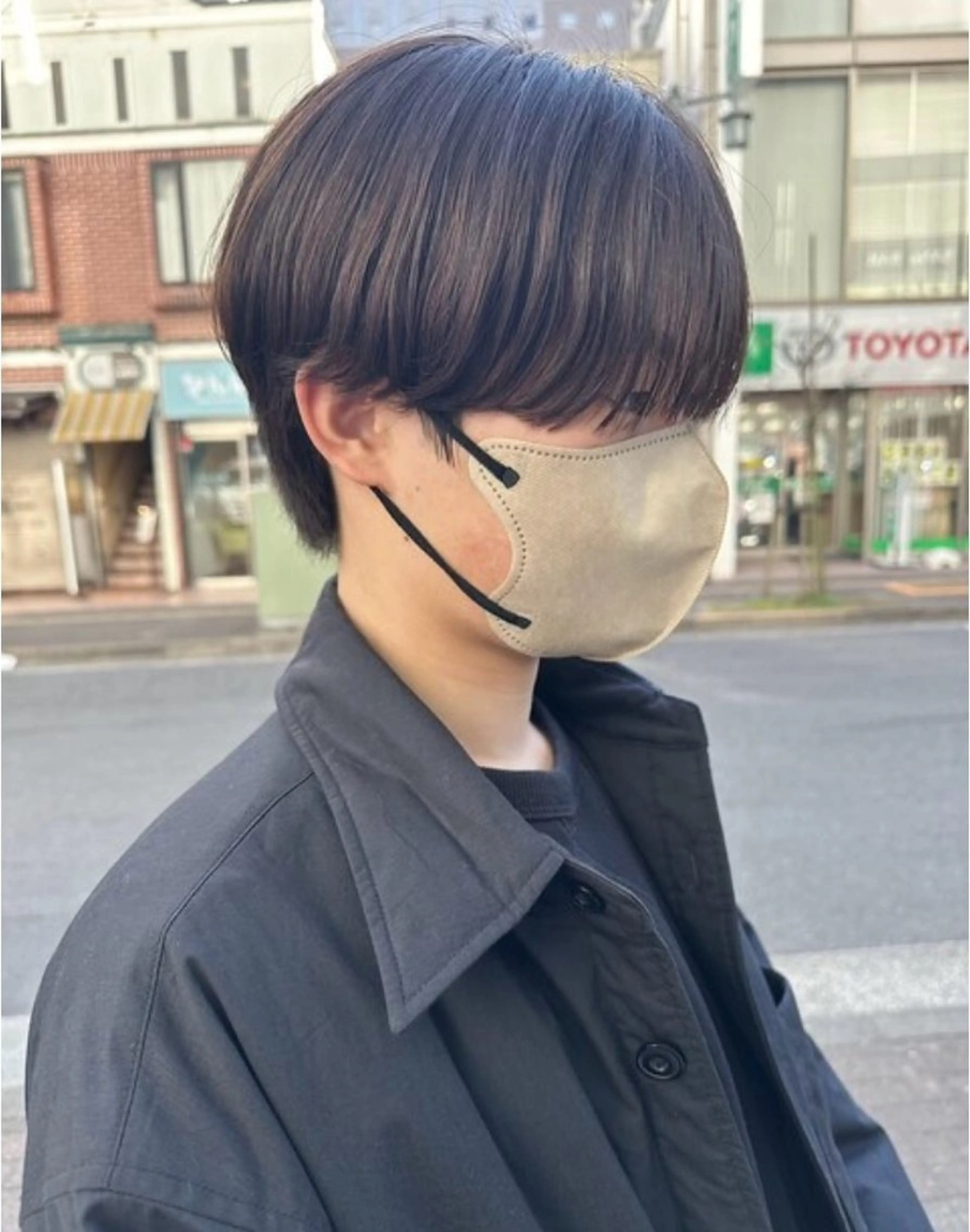 メンズ メンズブリーチ メンズインナーカラー メンズ韓国風 マッシュ メンズパーマ カット 似合わせカット パーマ/コトミ🐸のネイルデザイン