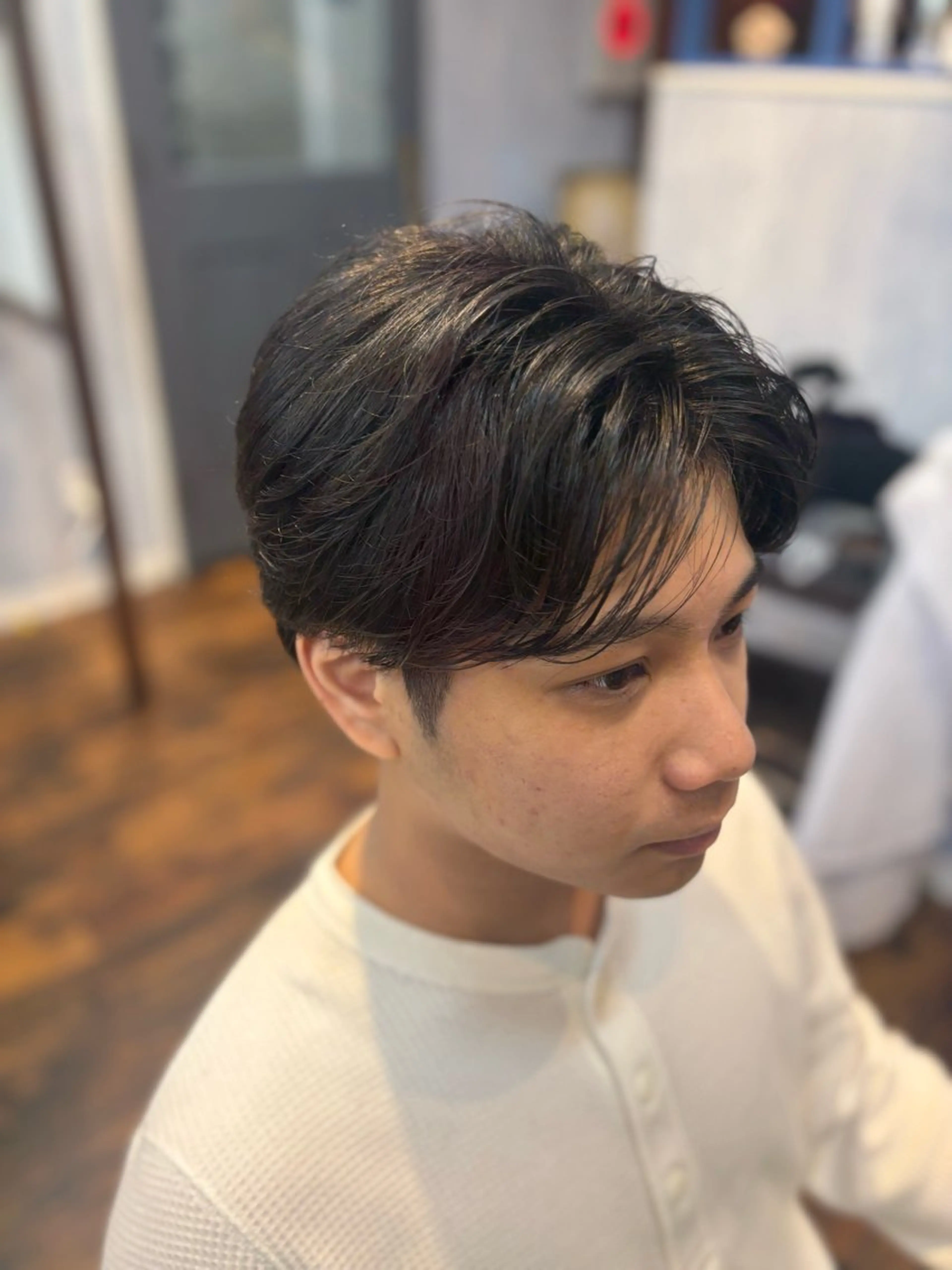 【平日限定】　似合わせカット+ 眉カットor補修トリートメントサービスの写真