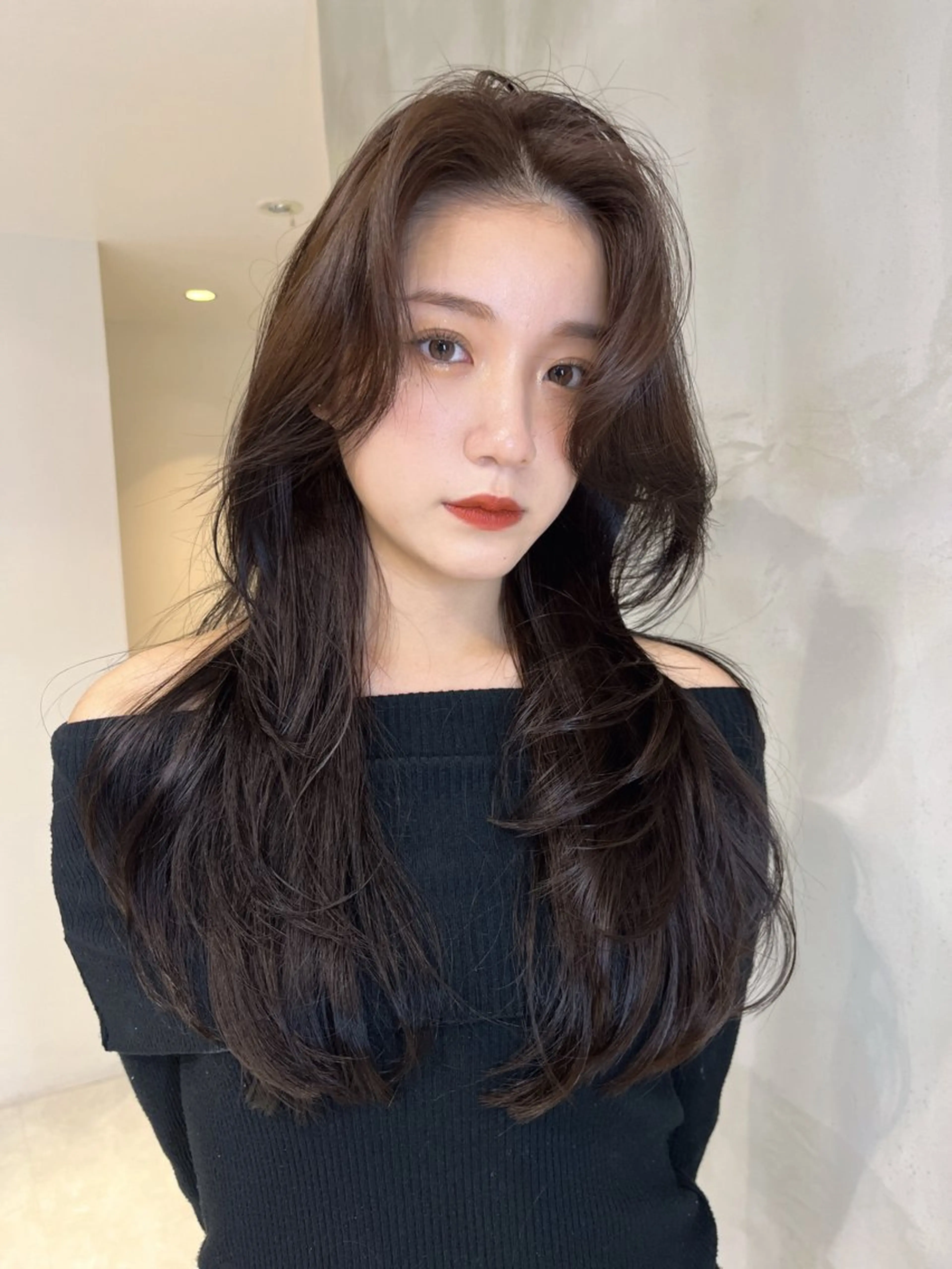 ロング カット ヘアカラー 海野翔吾🇨🇳 ワンホンレイヤーのヘアスタイル
