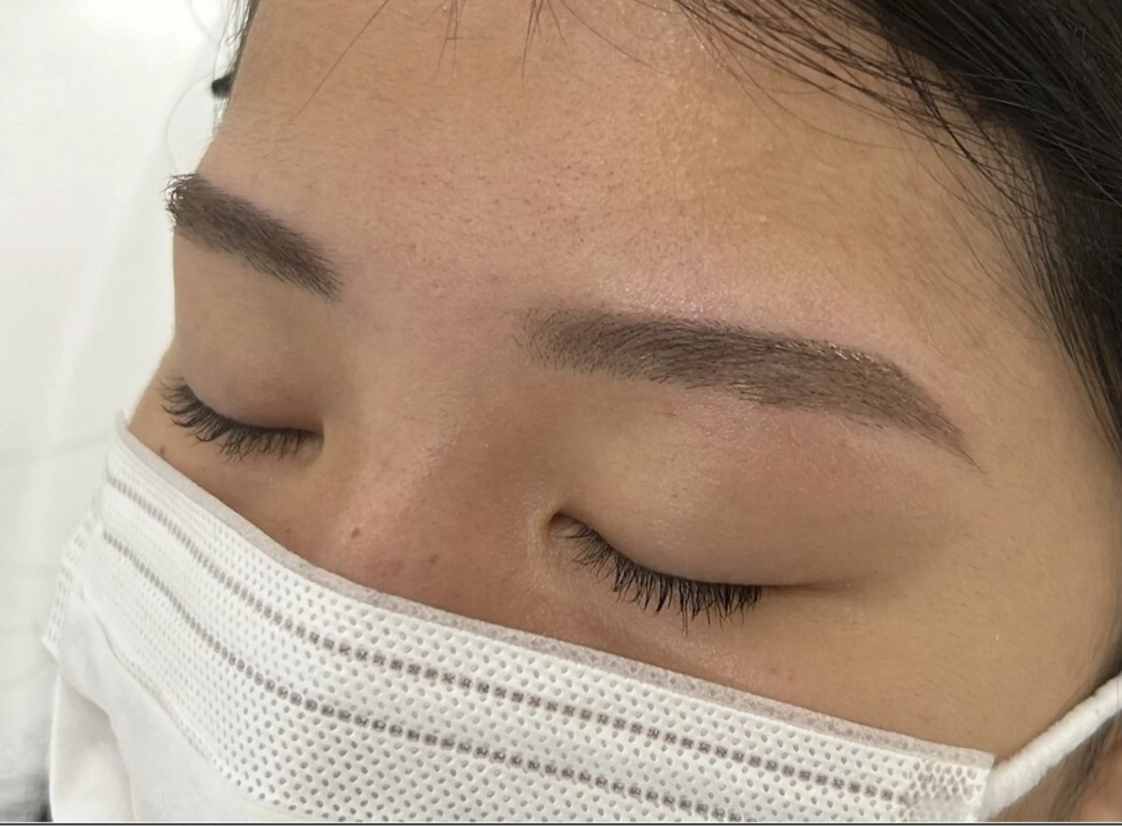 アイブロウ 眉毛iBROW. Momokaの眉毛・アイブロウイメージ