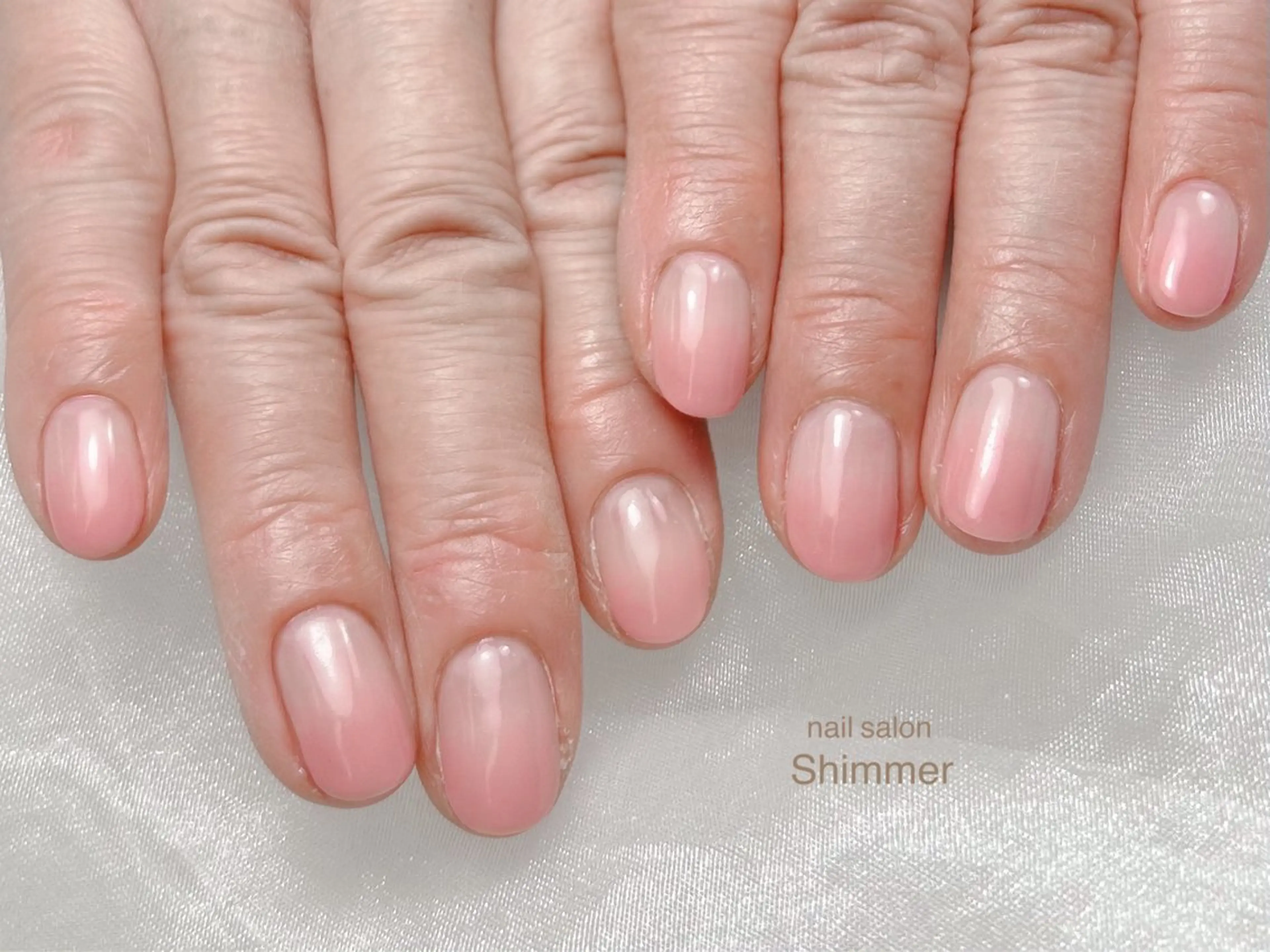 ネイル ハンドネイル Shimmer Risaのネイルデザイン