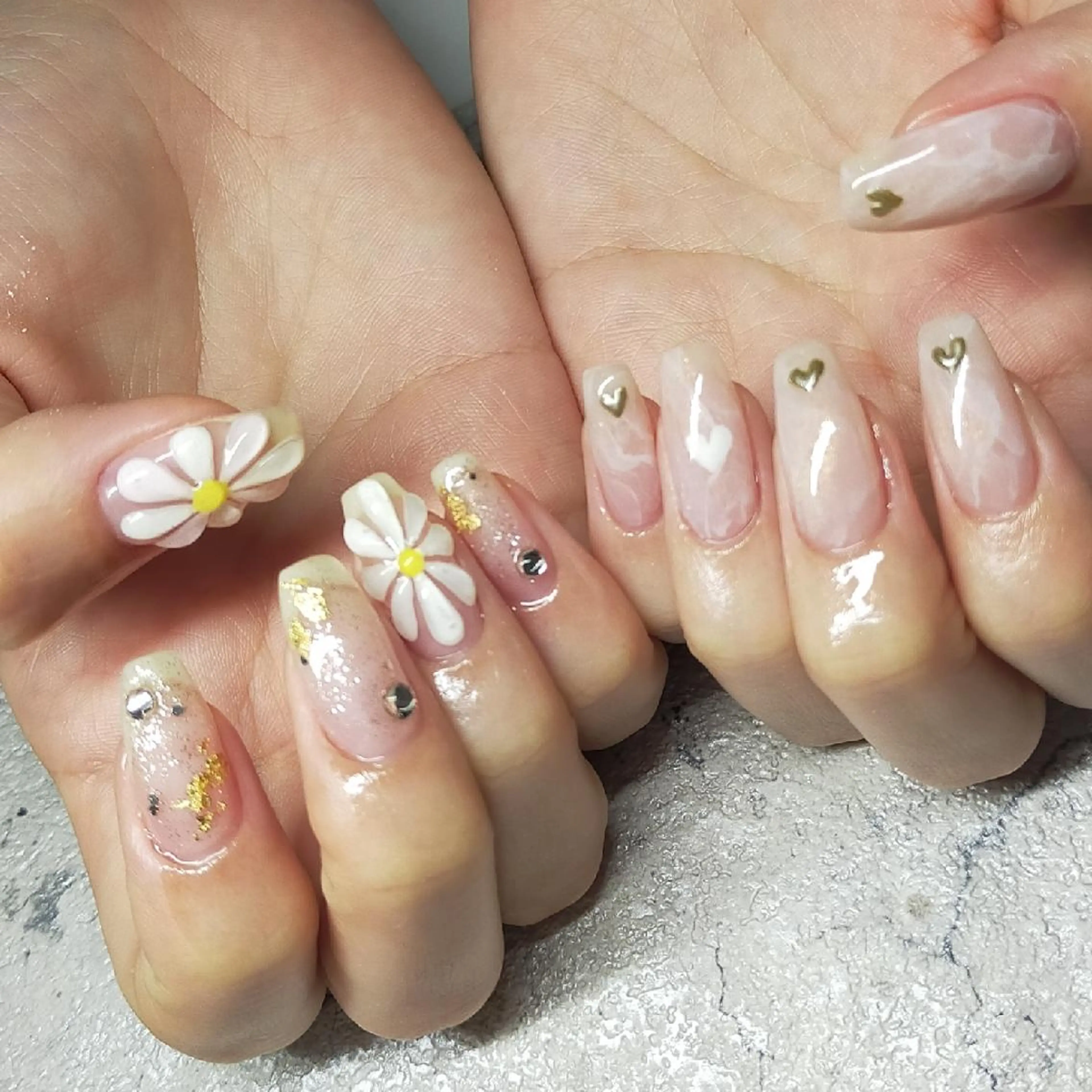 ロング ハンドネイル Beaute Pure_Mのネイルデザイン