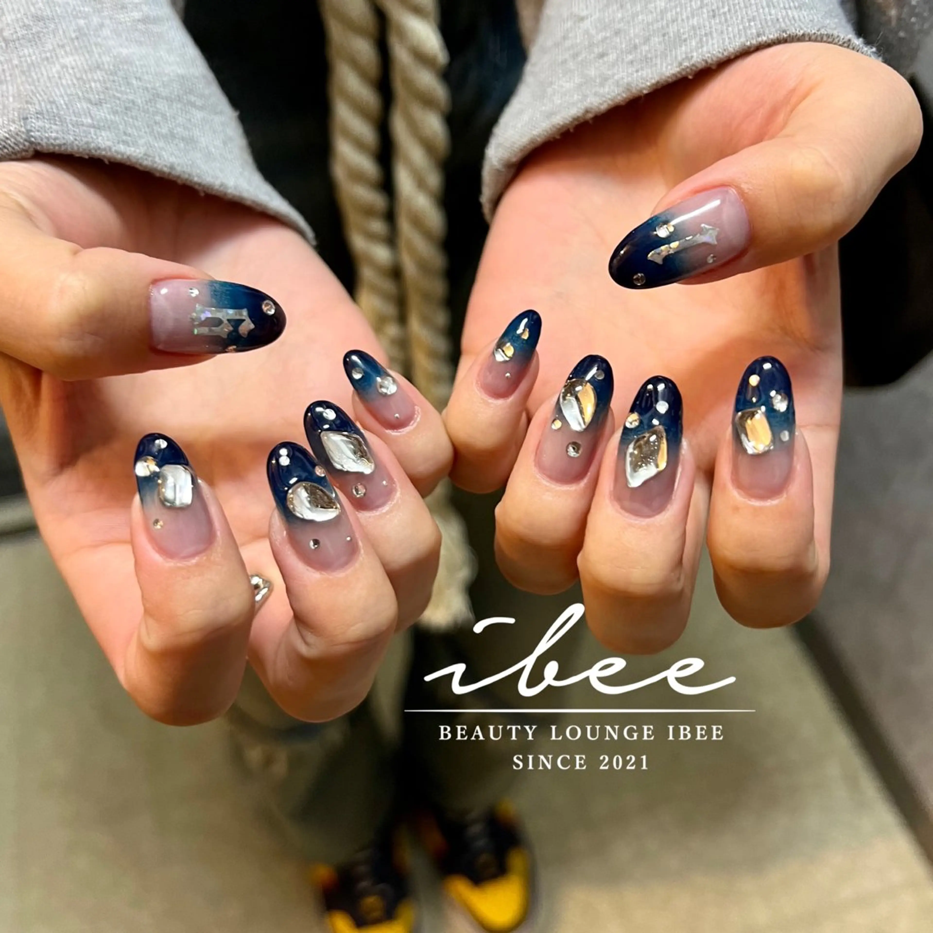 ネイル ハンドネイル ibee nail 🤍yumiのネイルデザイン