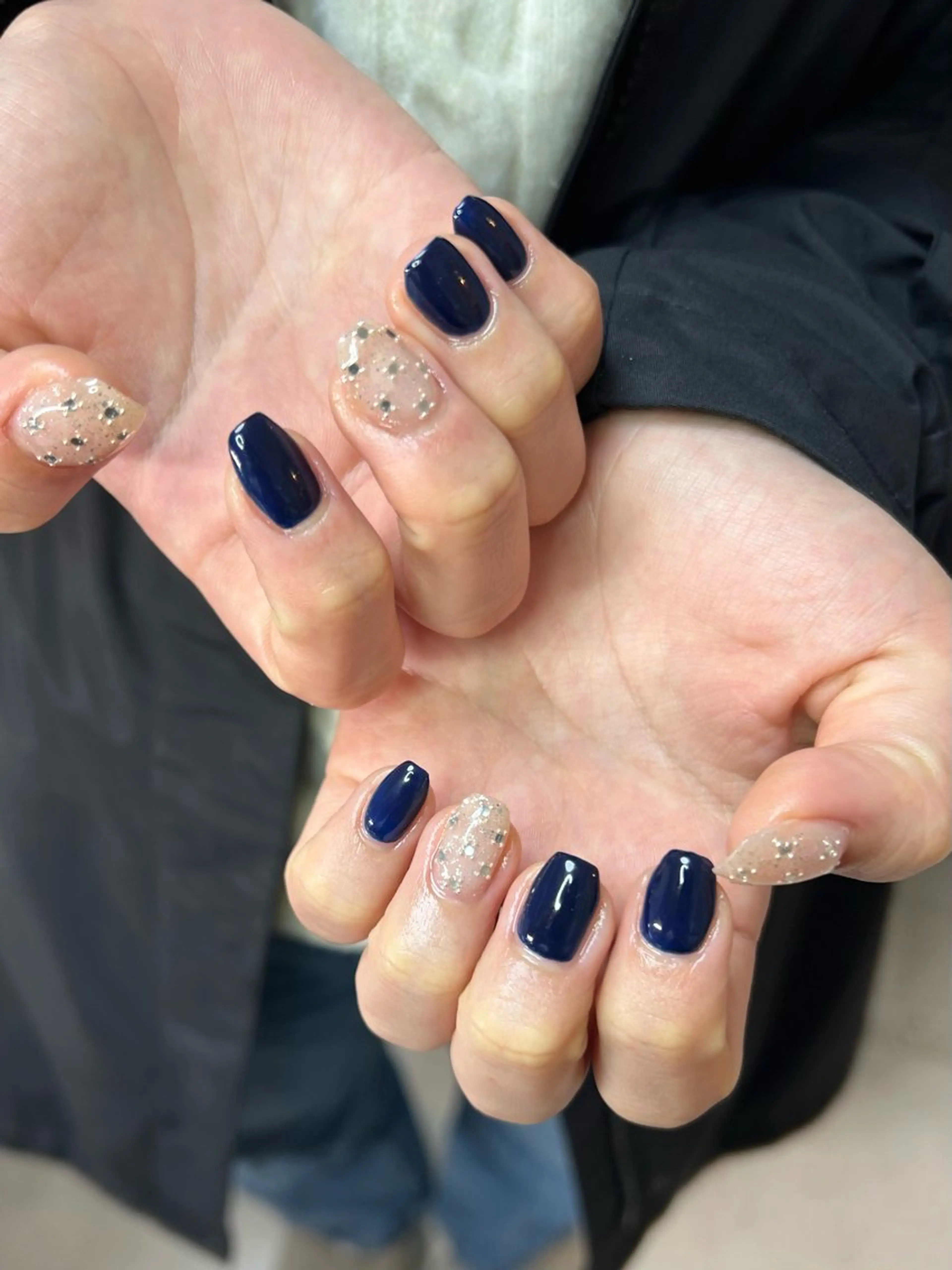 ネイル シルバー シンプルネイル ハンドネイル ten nail salon　かえでのネイルデザイン