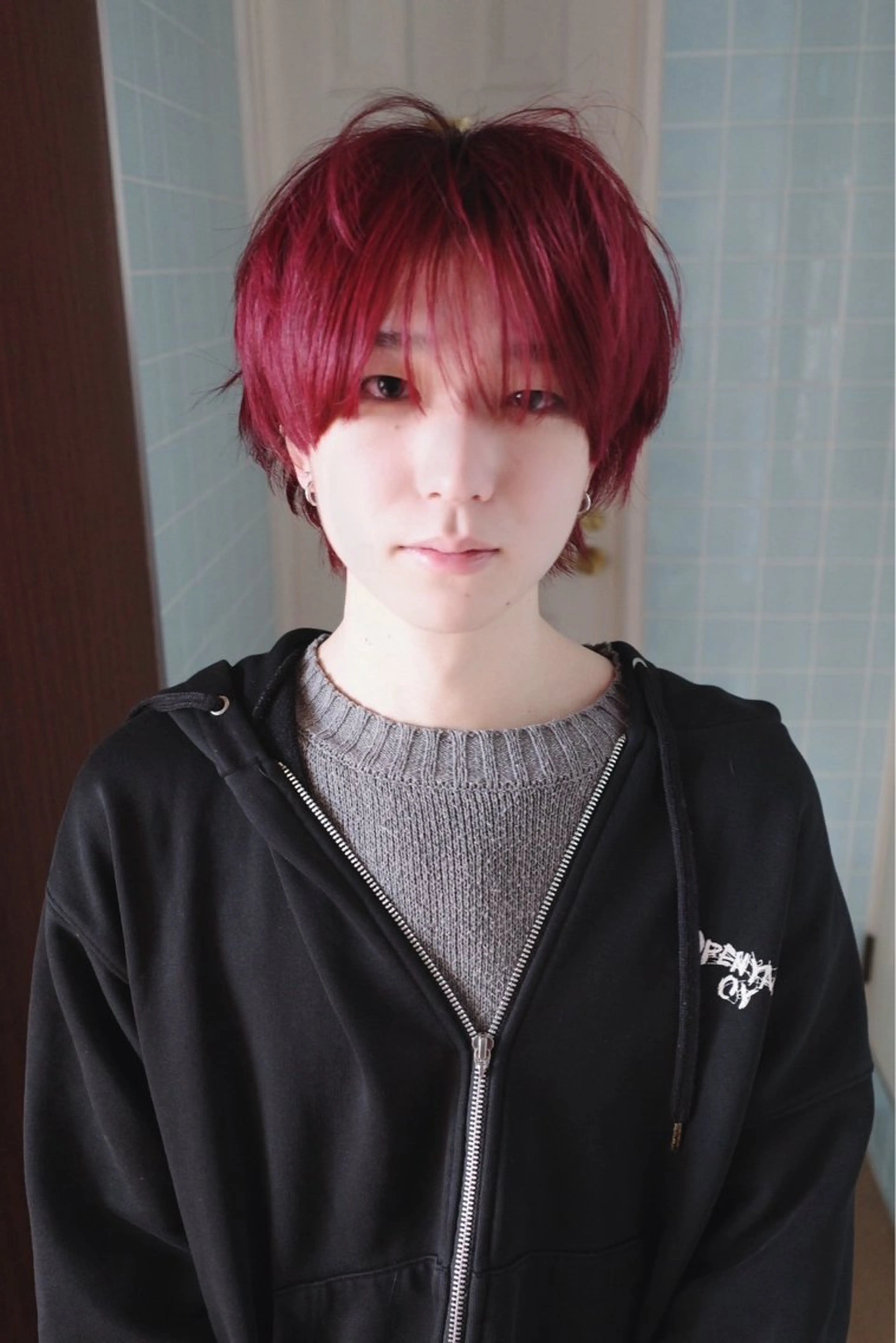 カラー メンズ メンズハイトーン ハイトーンカラー カット ヘアカラー cope'u ROWEN所属・ウルフ/レイヤー/ 渋谷🔮西村 悠大のヘアスタイル