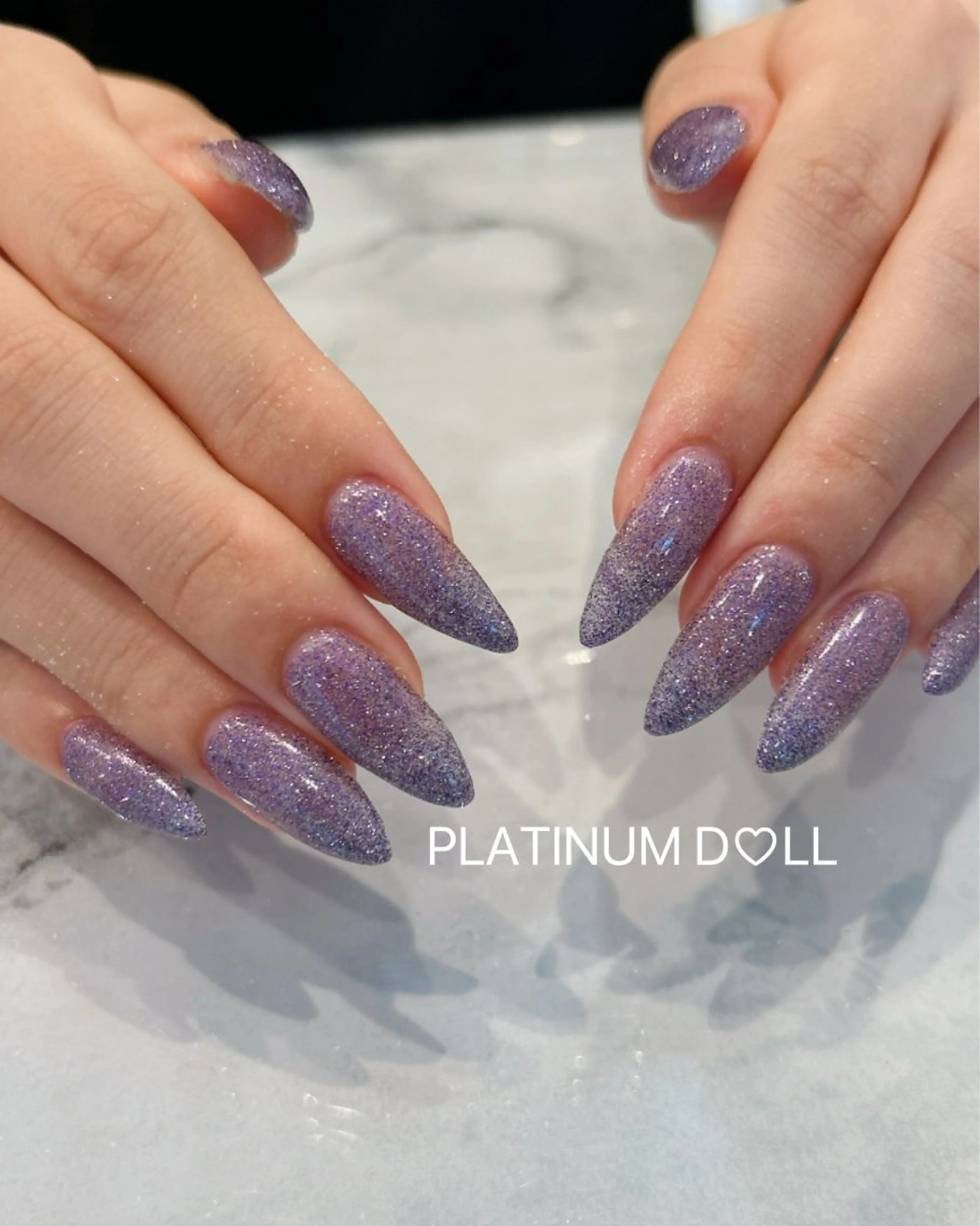 ネイル グラデーション オフィスネイル ワンカラーネイル シンプルネイル ハンドネイル 🎀PLATINUM DOLL はな🎀のネイルデザイン