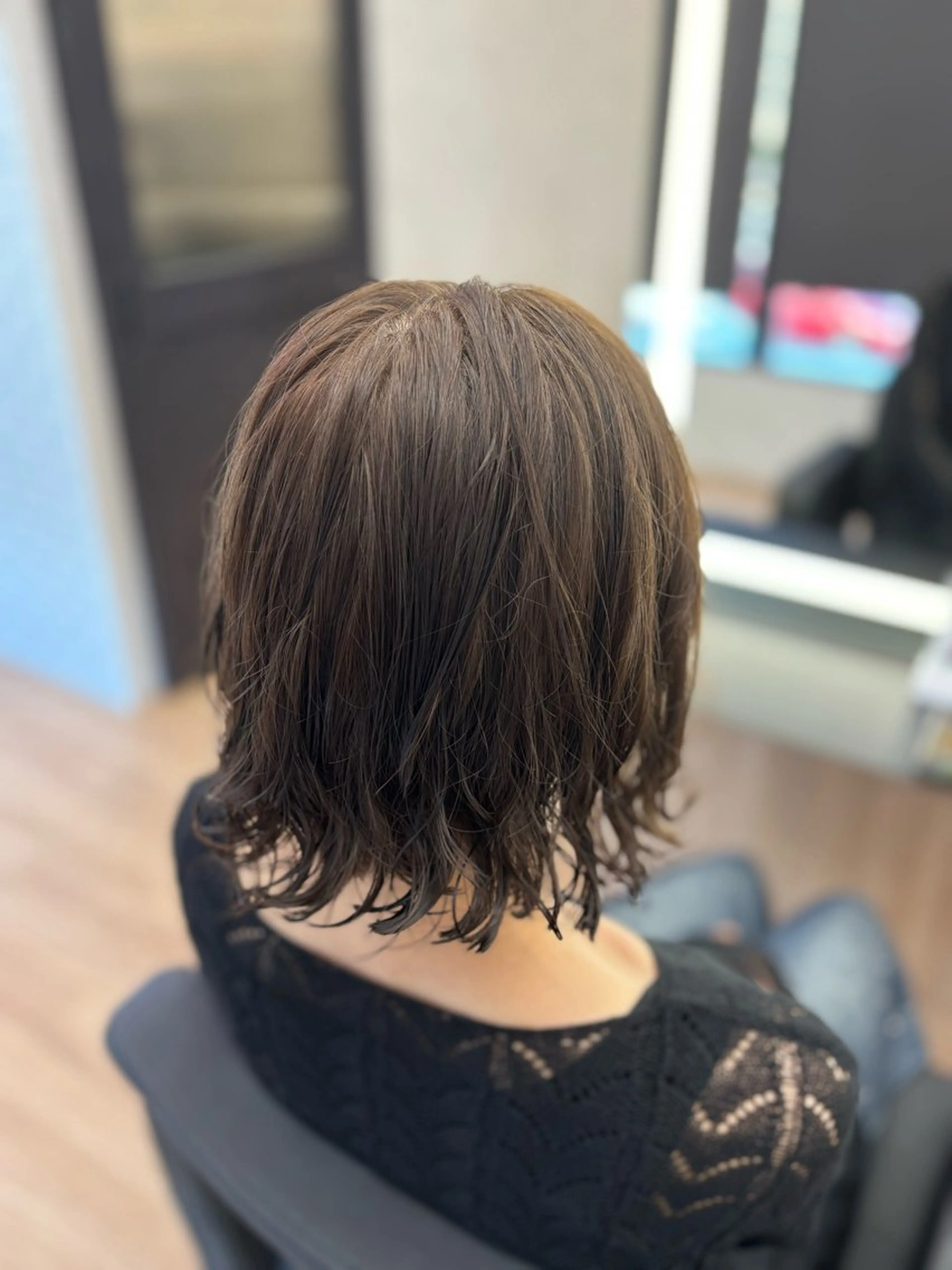 カラー ベージュカラー オリーブベージュ 與儀 夢菜のヘアスタイル