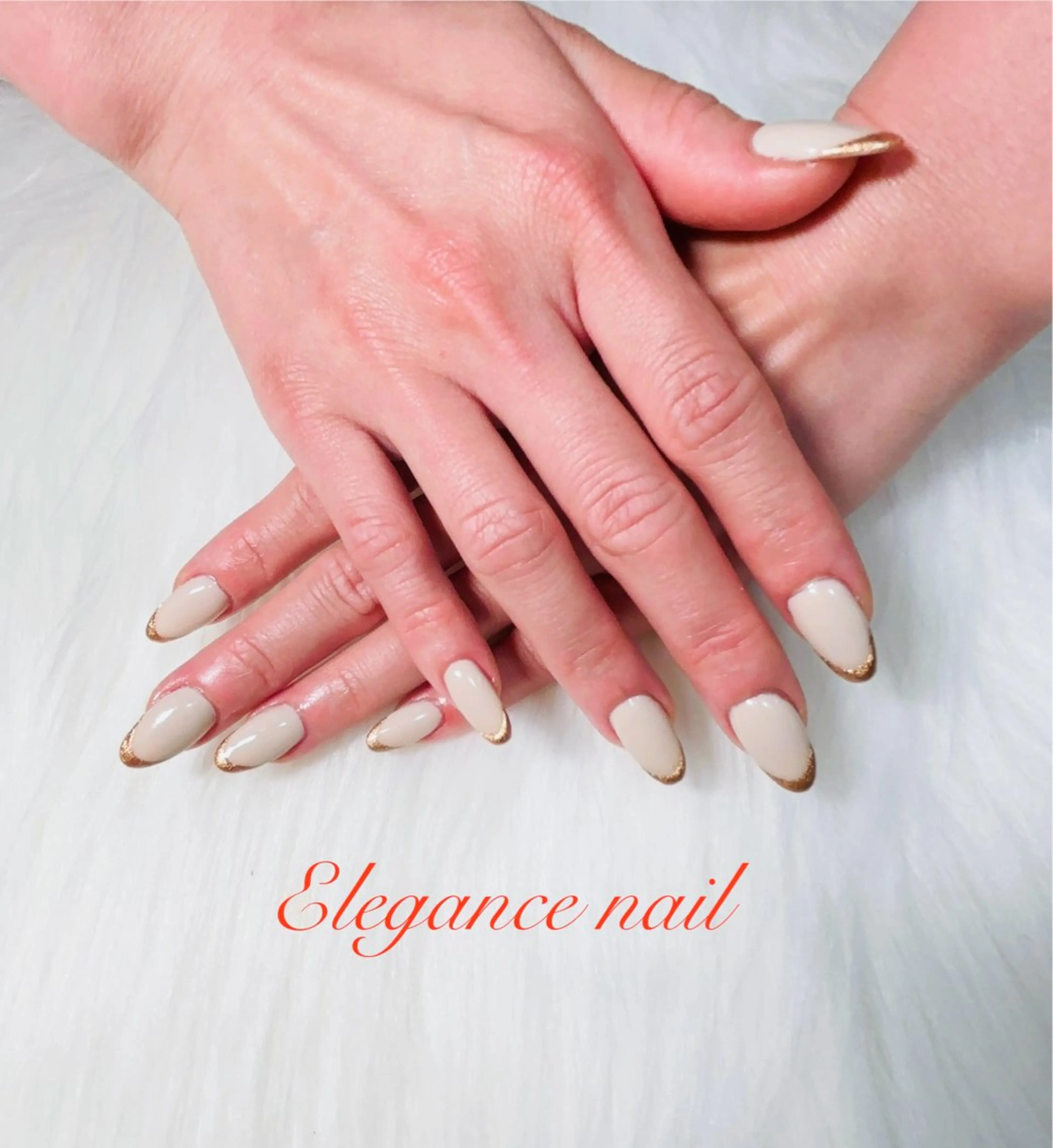 ネイル 長さ出し フレンチネイル Elegance Nail所属・Elegance Nail本厚木店舗のネイルデザイン