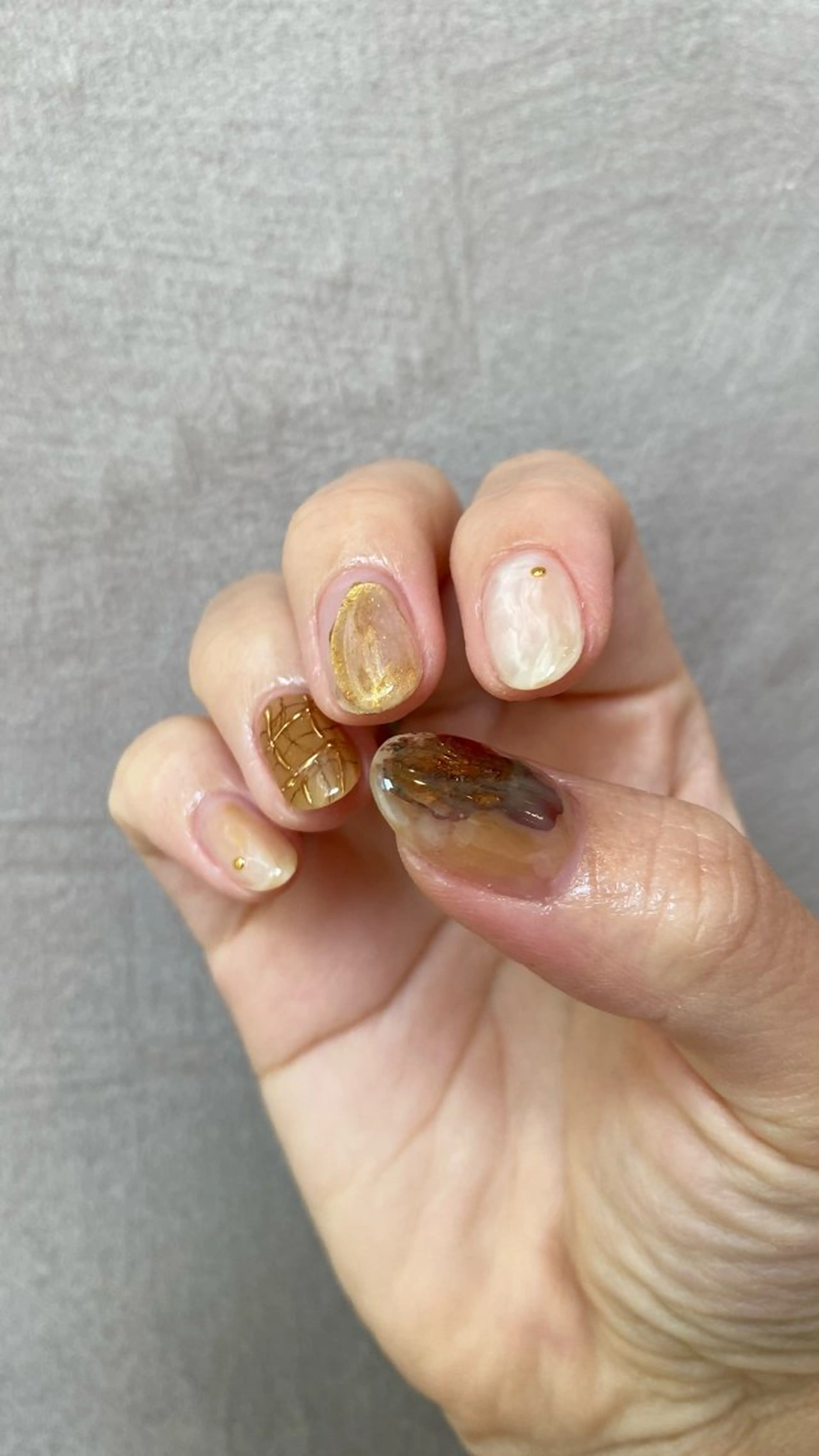 ネイル ハンドネイル 渋谷ニュアンスネイル SYURI🫧のネイルデザイン
