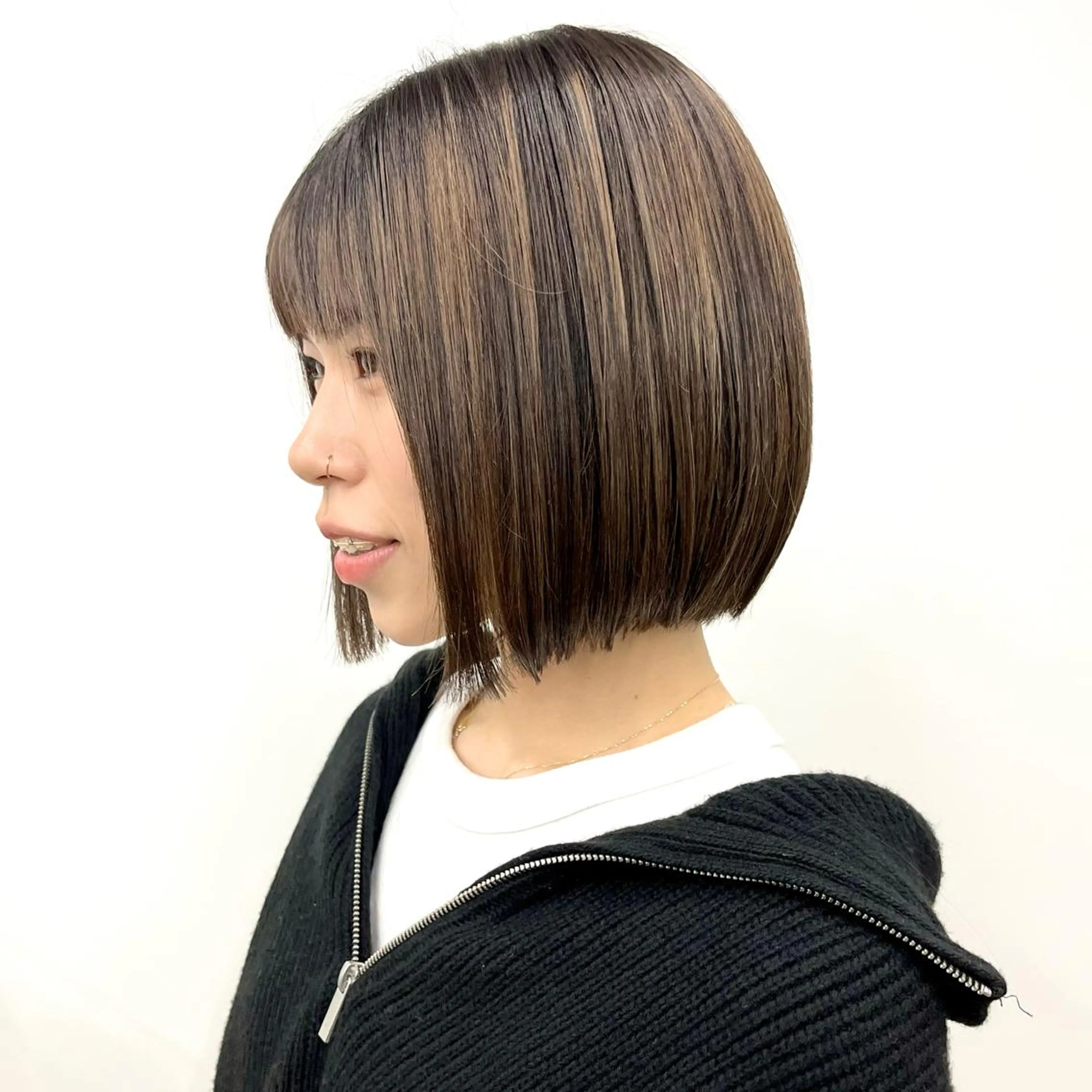 ミディアム 切りっぱなしボブ ボブ HIROKO / 透明感暖色カラー🎀のヘアスタイル