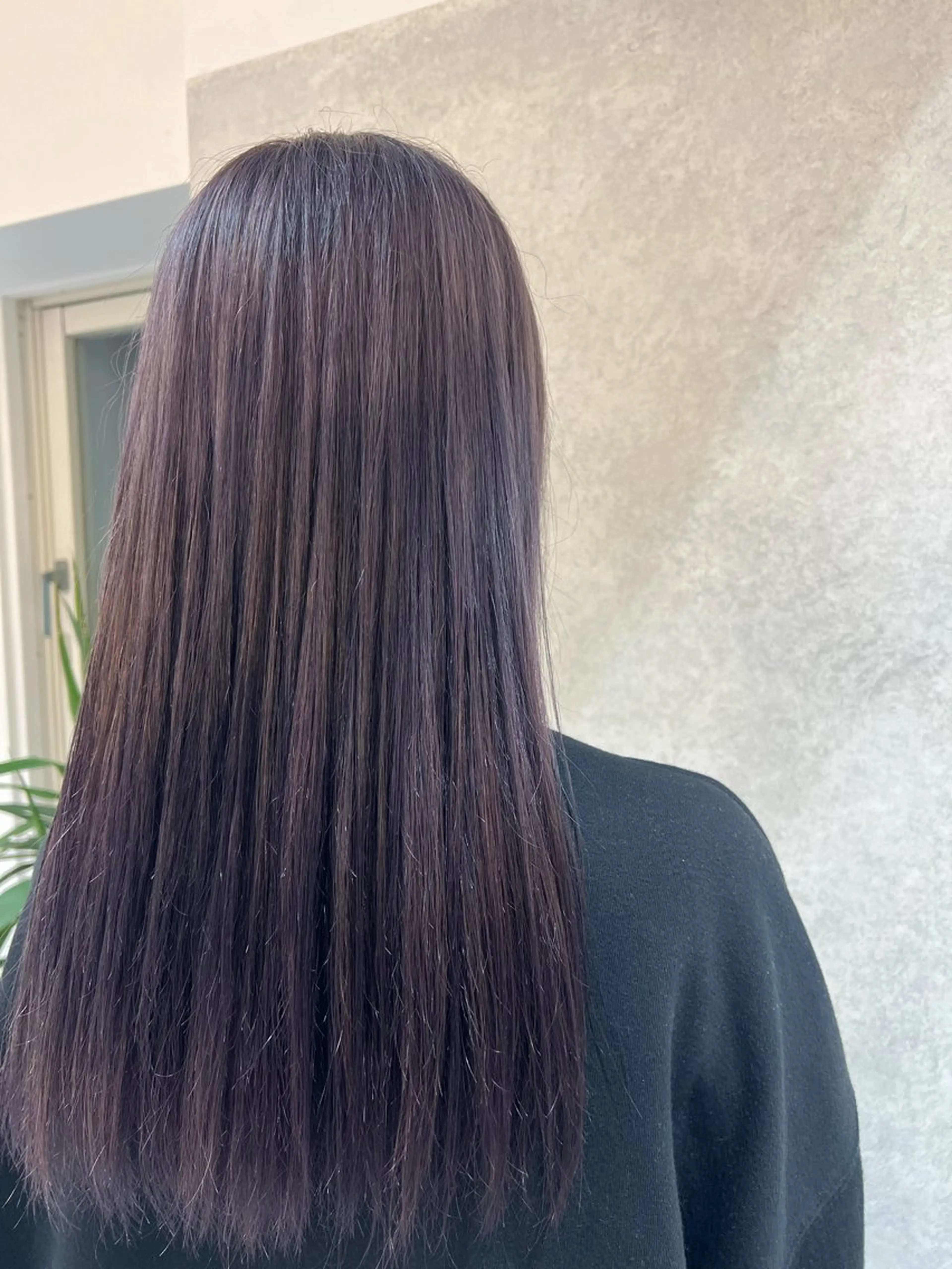 ロング カラー BUZZ 自由が丘所属・ogura hitomiのヘアスタイル