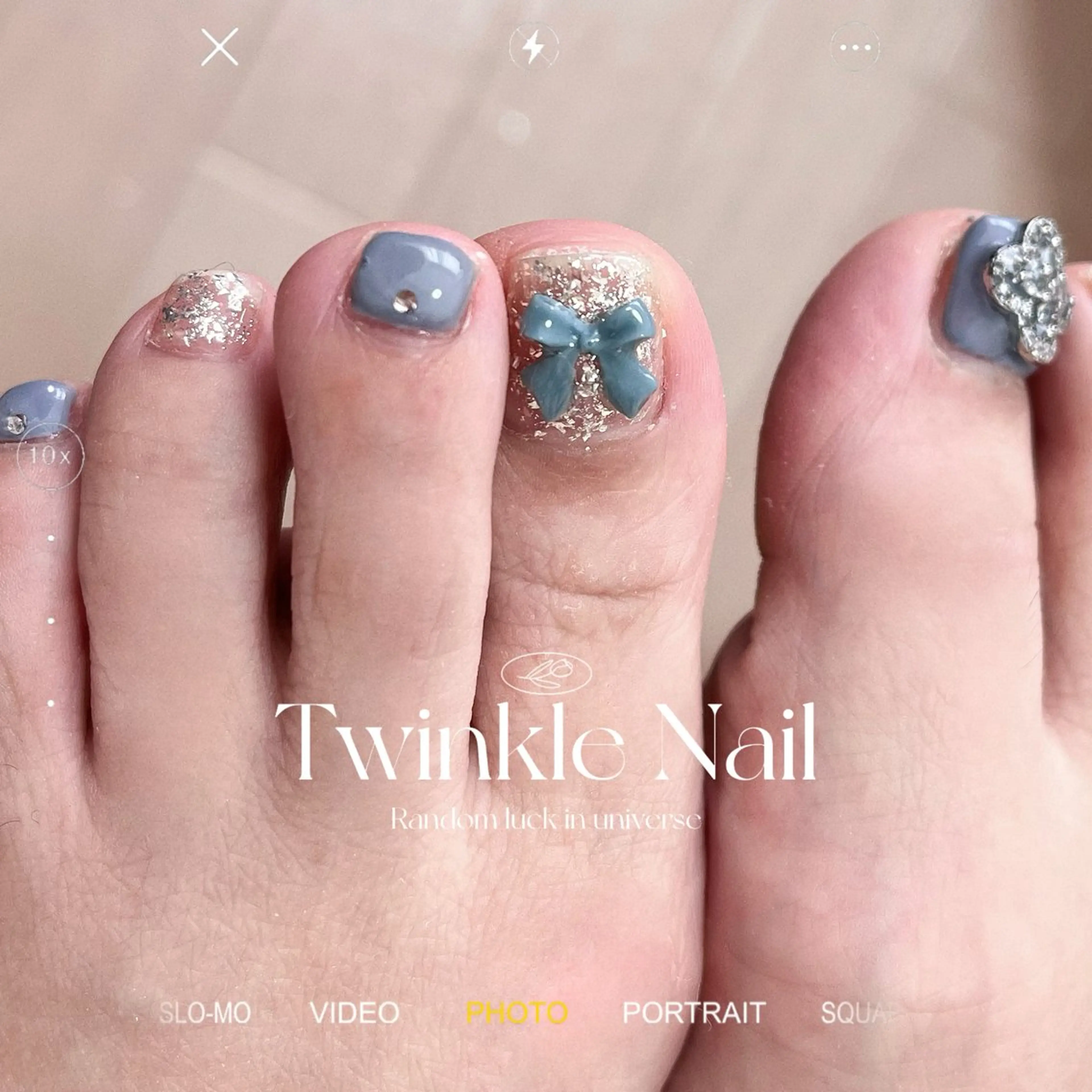 ネイル フットネイル ラメ(グリッター) リボン フットネイル Twinkle Nail Kuboのネイルデザイン