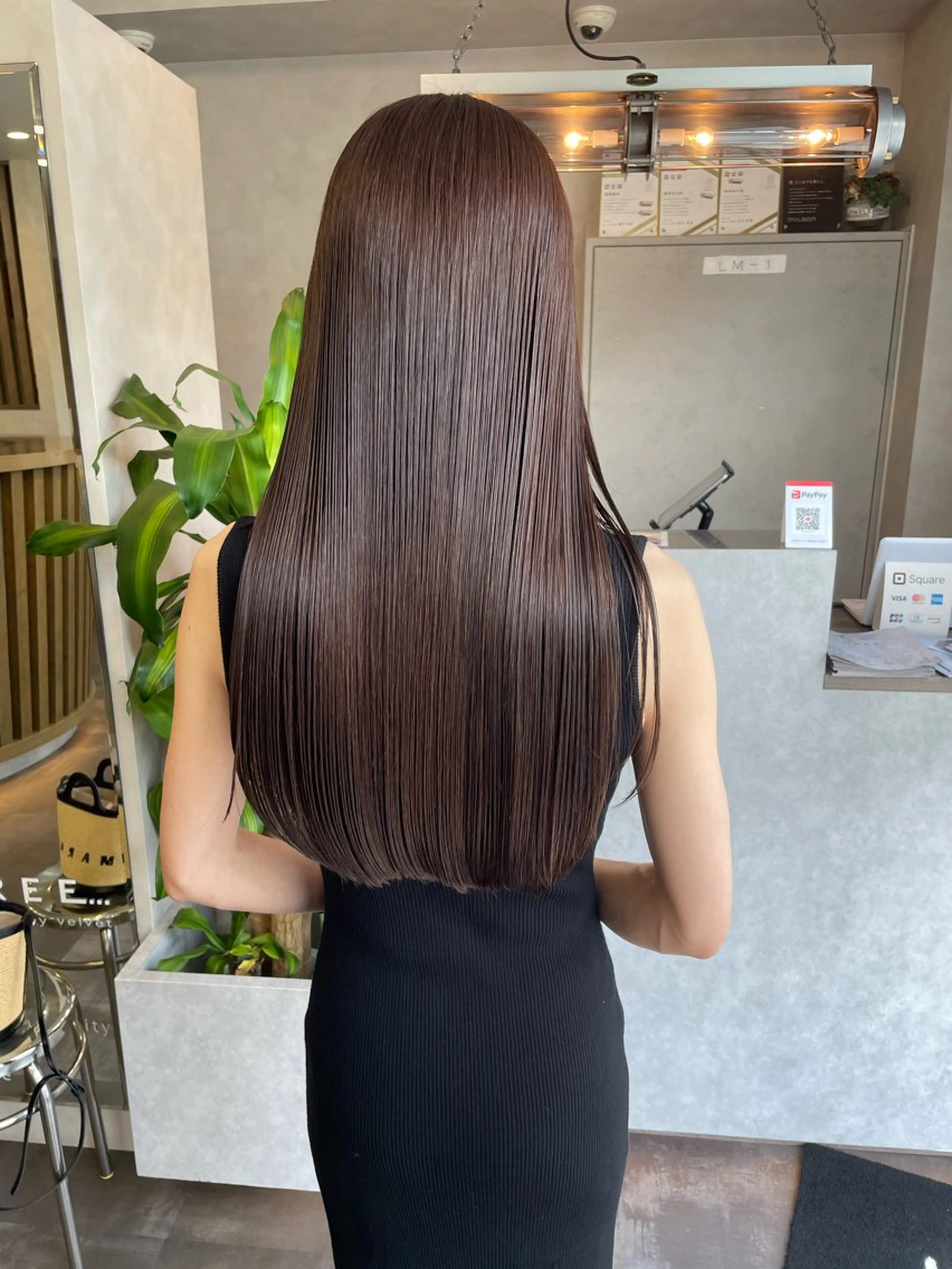 ロング カット 縮毛矯正 【髪質改善】 【酸性ストレート】のヘアスタイル