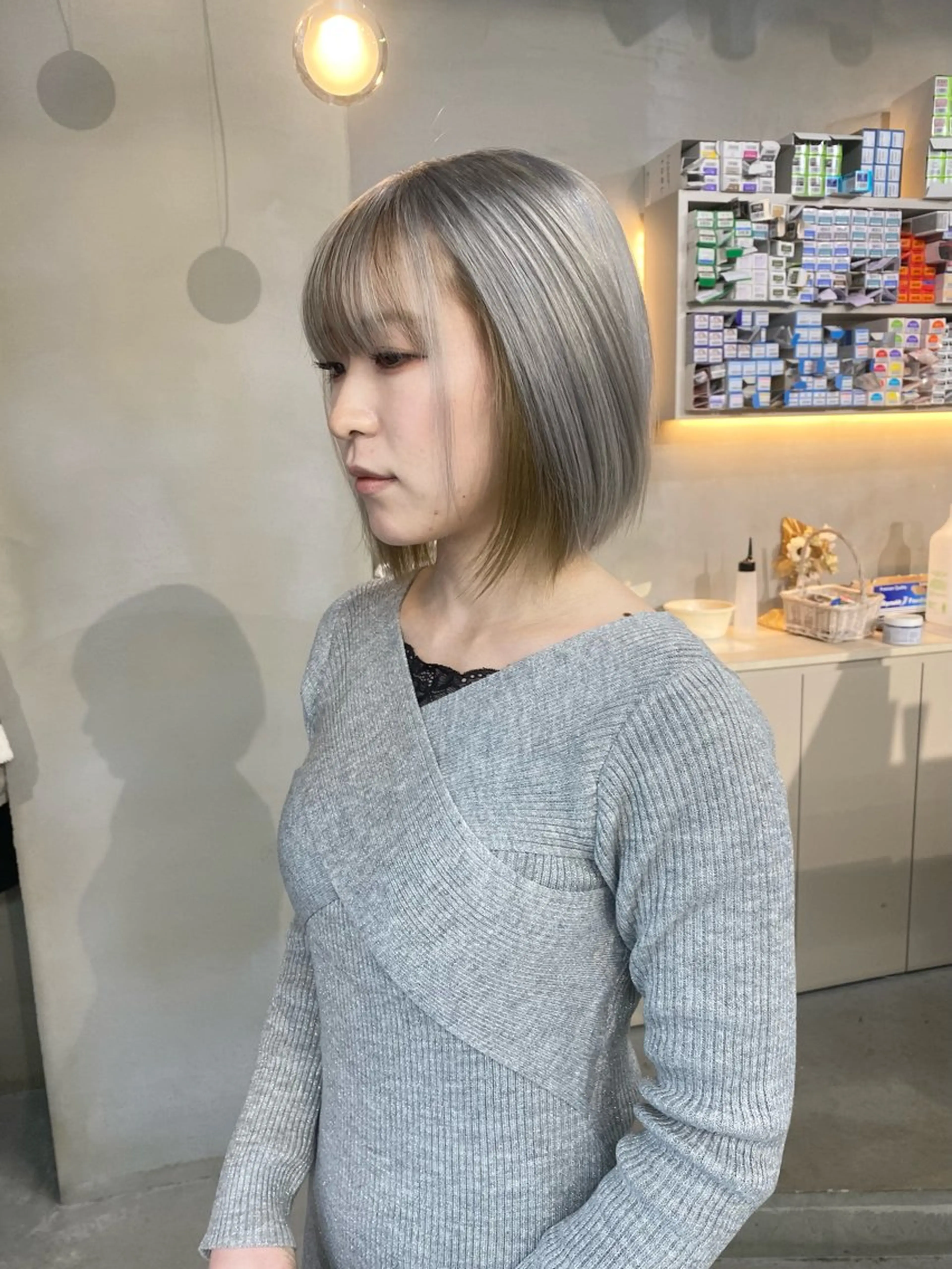 ショート カラー ヘアカラー qulim所属・前橋 姫奈のヘアスタイル