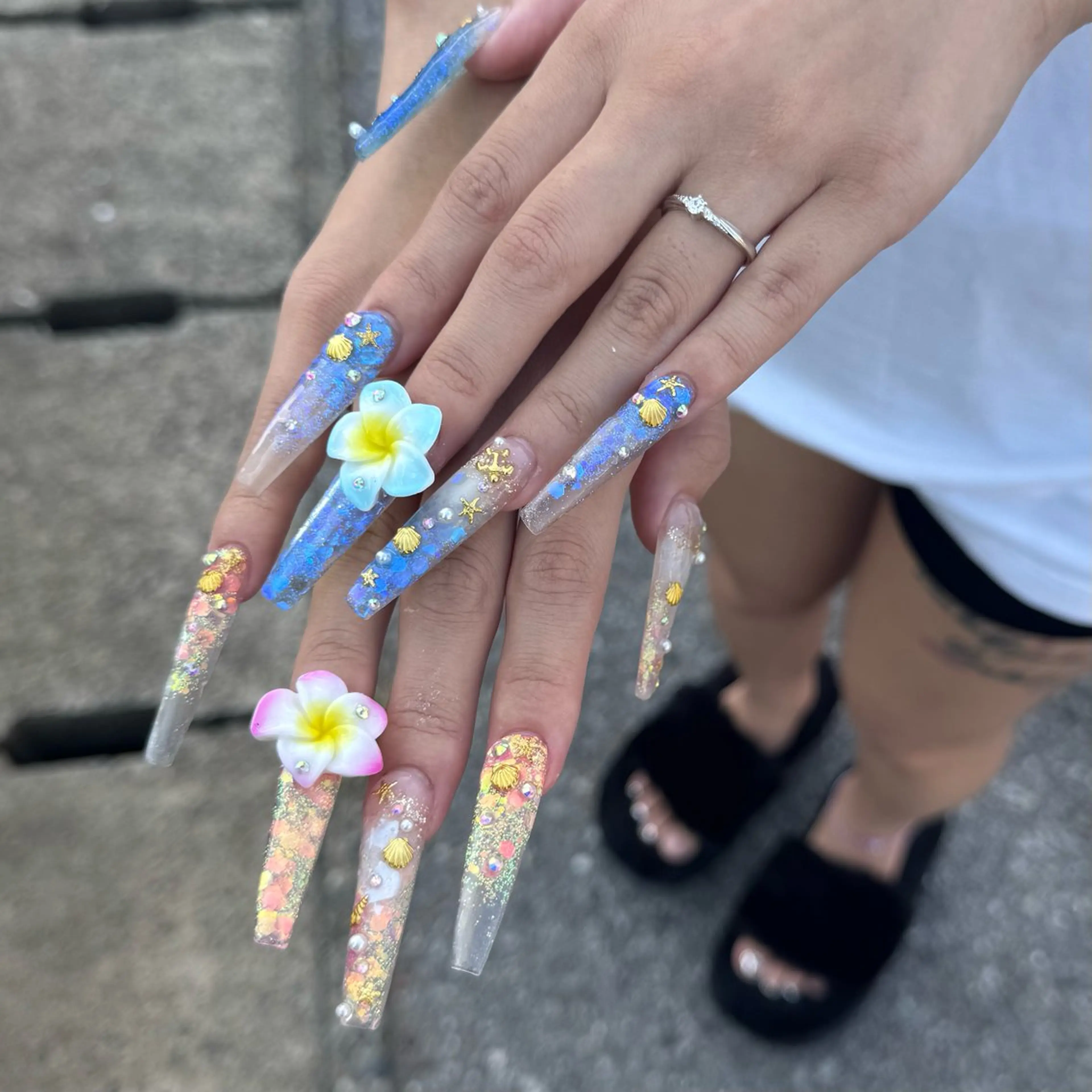 ネイル ハンドネイル Nail salon LUCAS,K 《ネイルサロンルーカス》千葉中央 スカルプ所属・LUCAS 千葉 AOI💅🏾💕のネイルデザイン