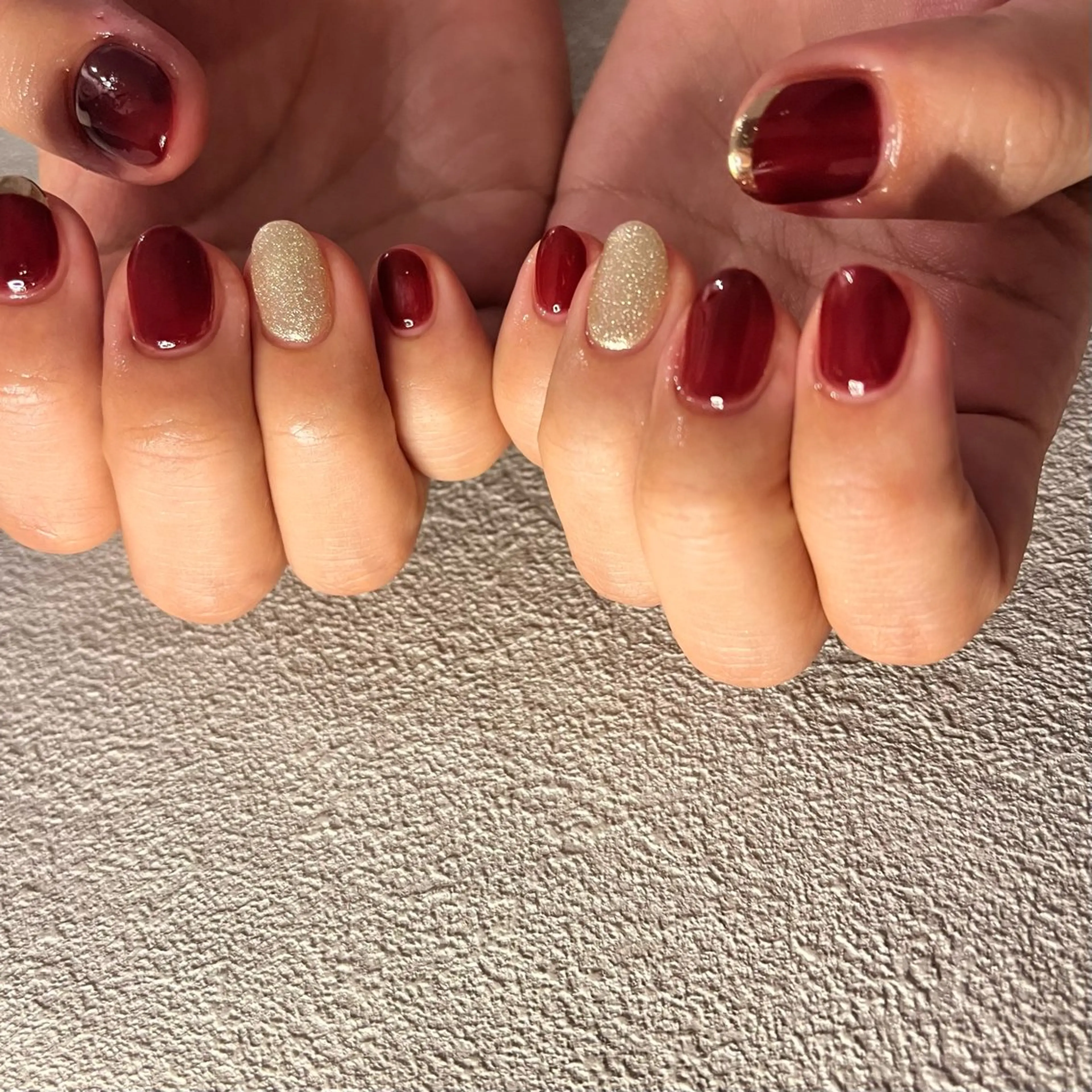 ネイル アートネイル ジェルネイル マグネットネイル ワンカラーネイル パラジェル nail slow.のネイルデザイン