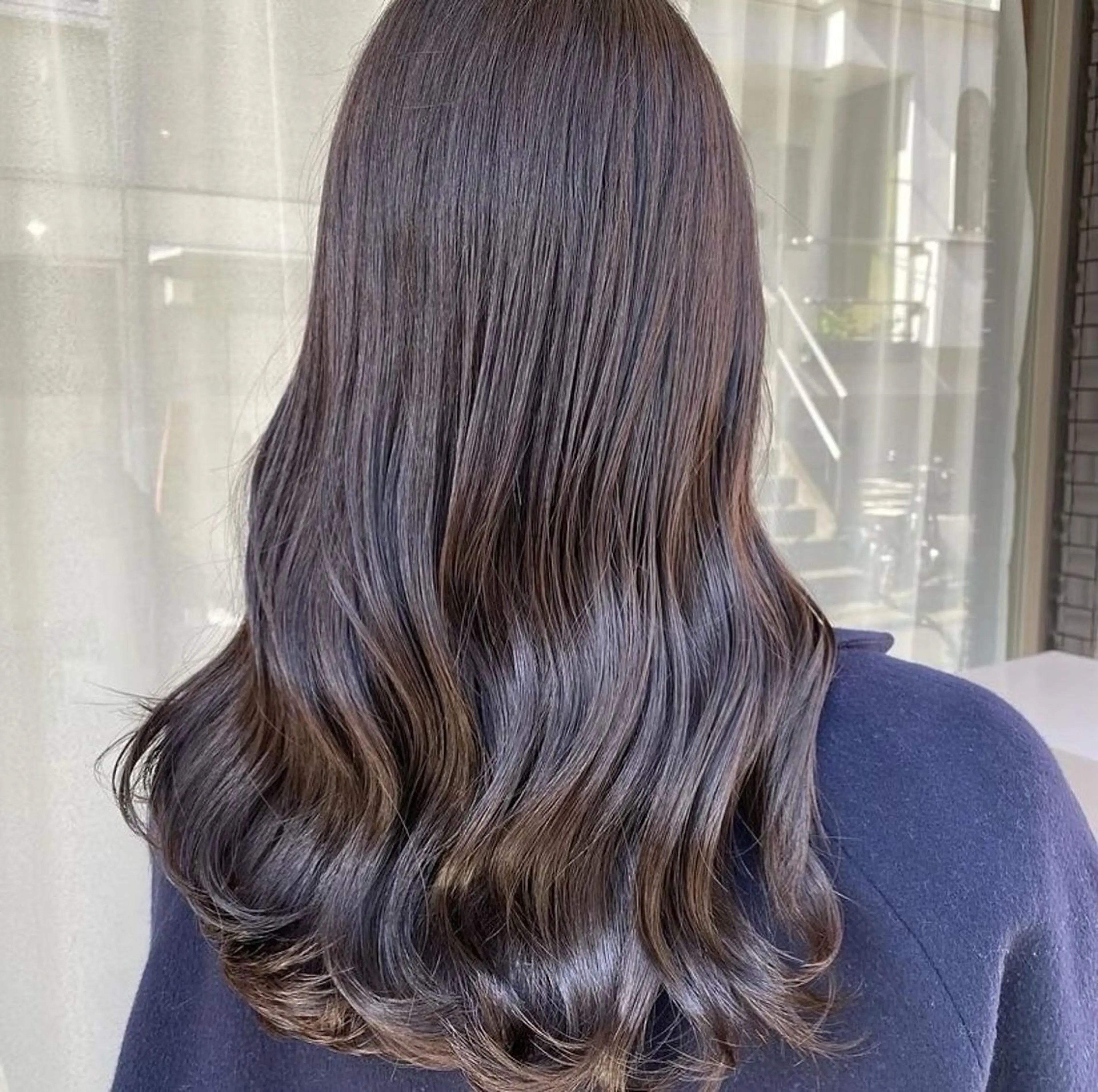 セミロング カラー フォギーグレージュ グレージュ カット ヘアカラー トリートメント グレージュ/透明感/ 韓国ヘア/RISAのヘアスタイル
