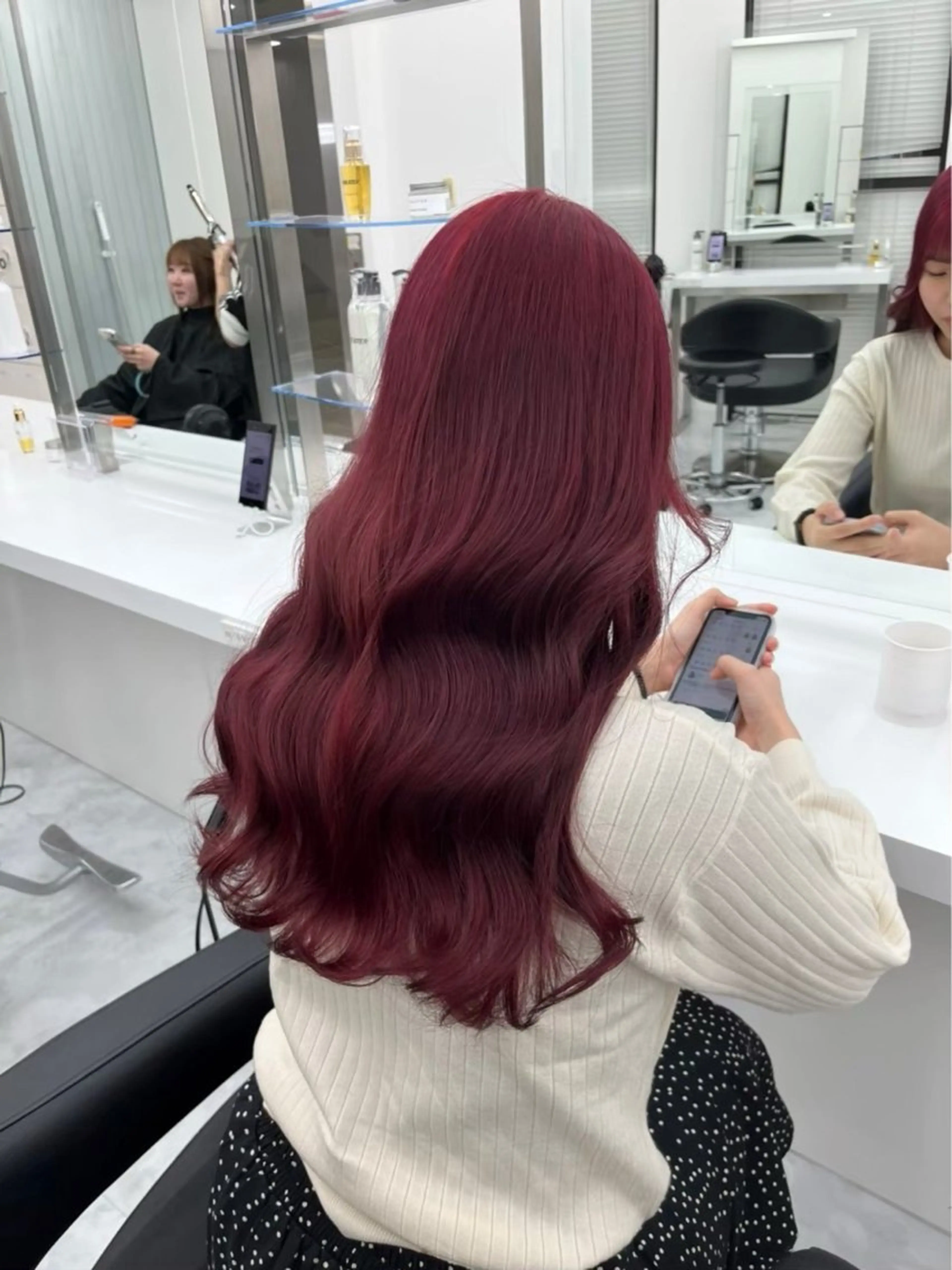 カラー ユイ☆ハイトーン ☆ブリーチデザインのヘアスタイル