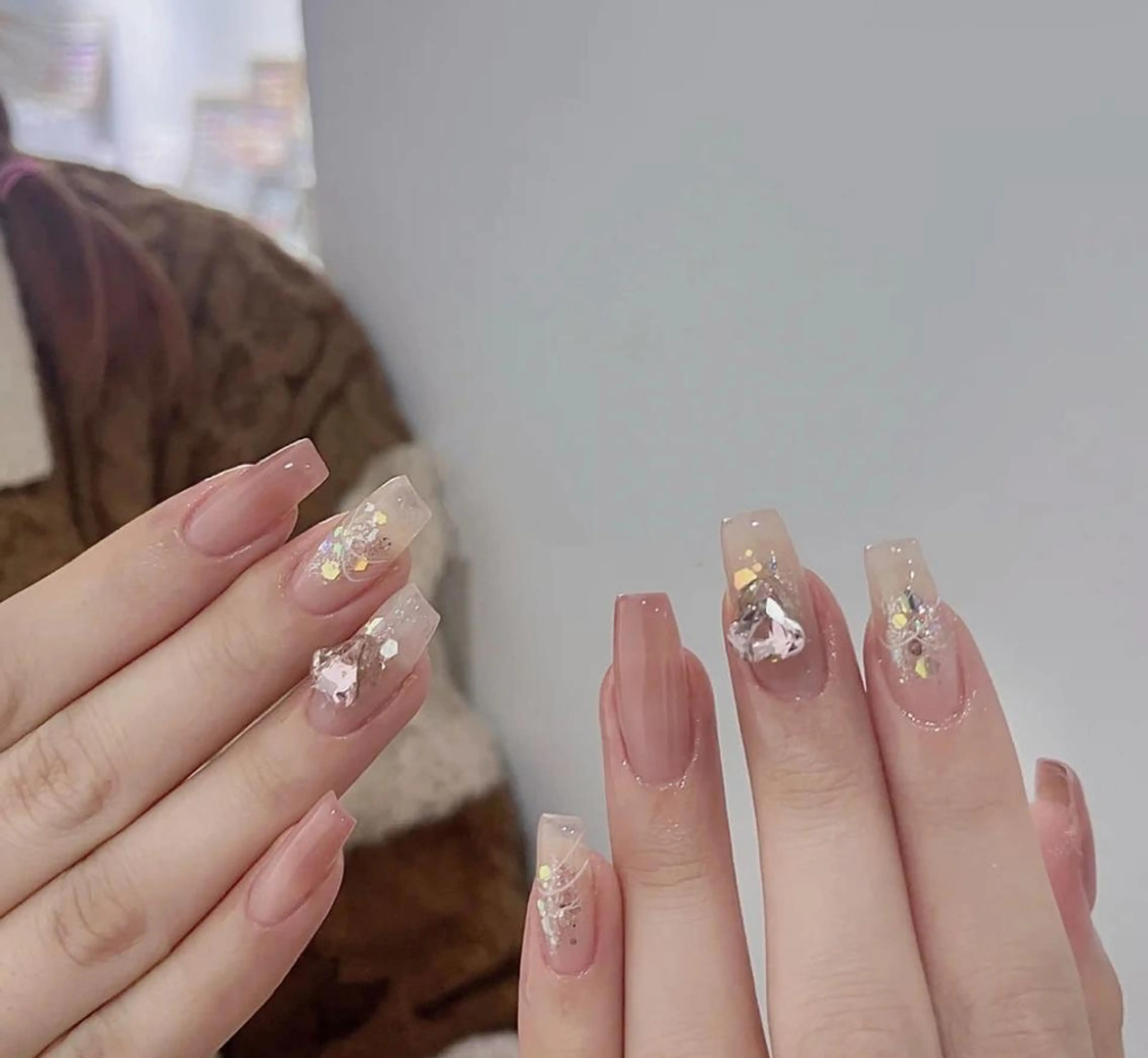 ネイル AngelChris ビューティーサロンのネイルデザイン