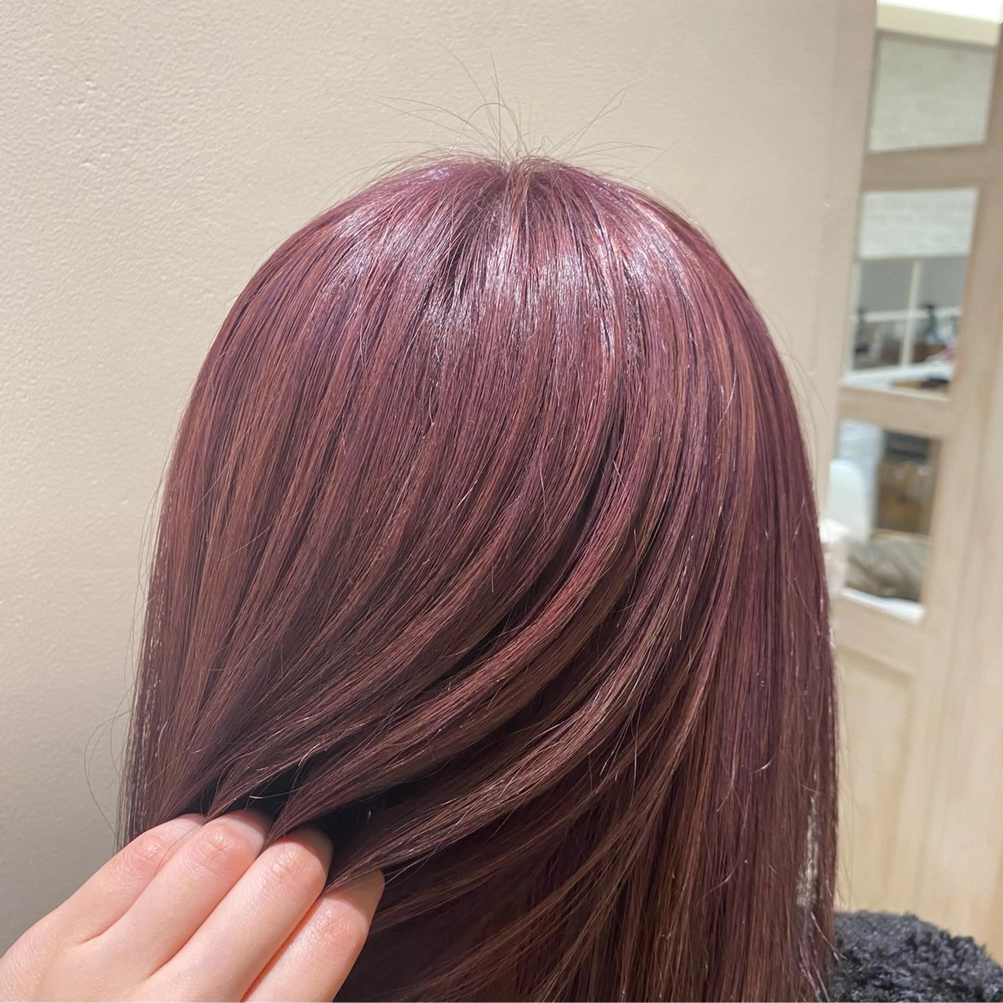 ミディアム C-LOOP UNITED ATELIER所属・似合わせカット 8/17モデル募集中のヘアスタイル