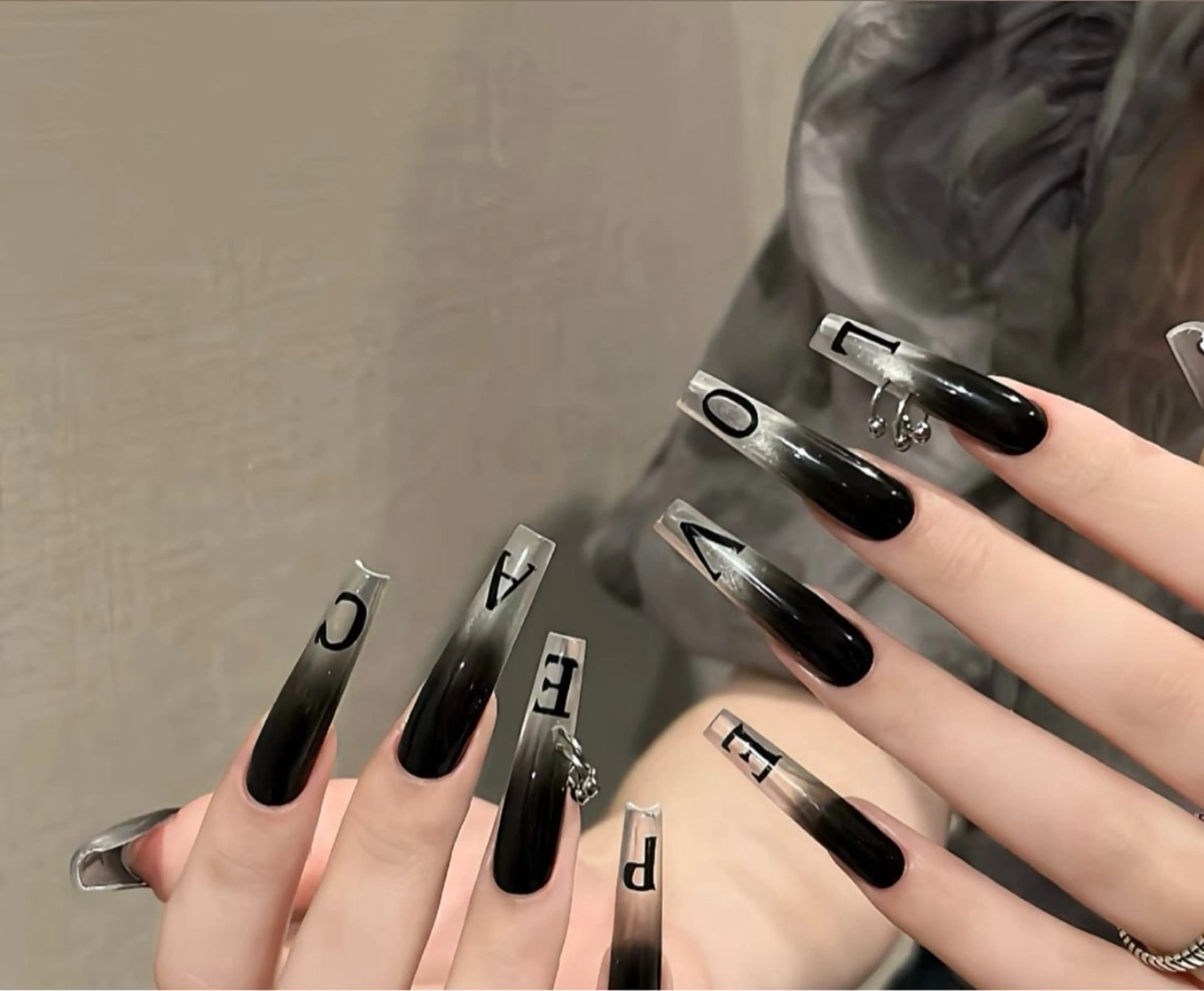 ネイル アートネイル オーロラネイル チークネイル フレンチネイル ガラスフレンチ ハンドネイル 🎀🎀YooLi Nail Salonのネイルデザイン