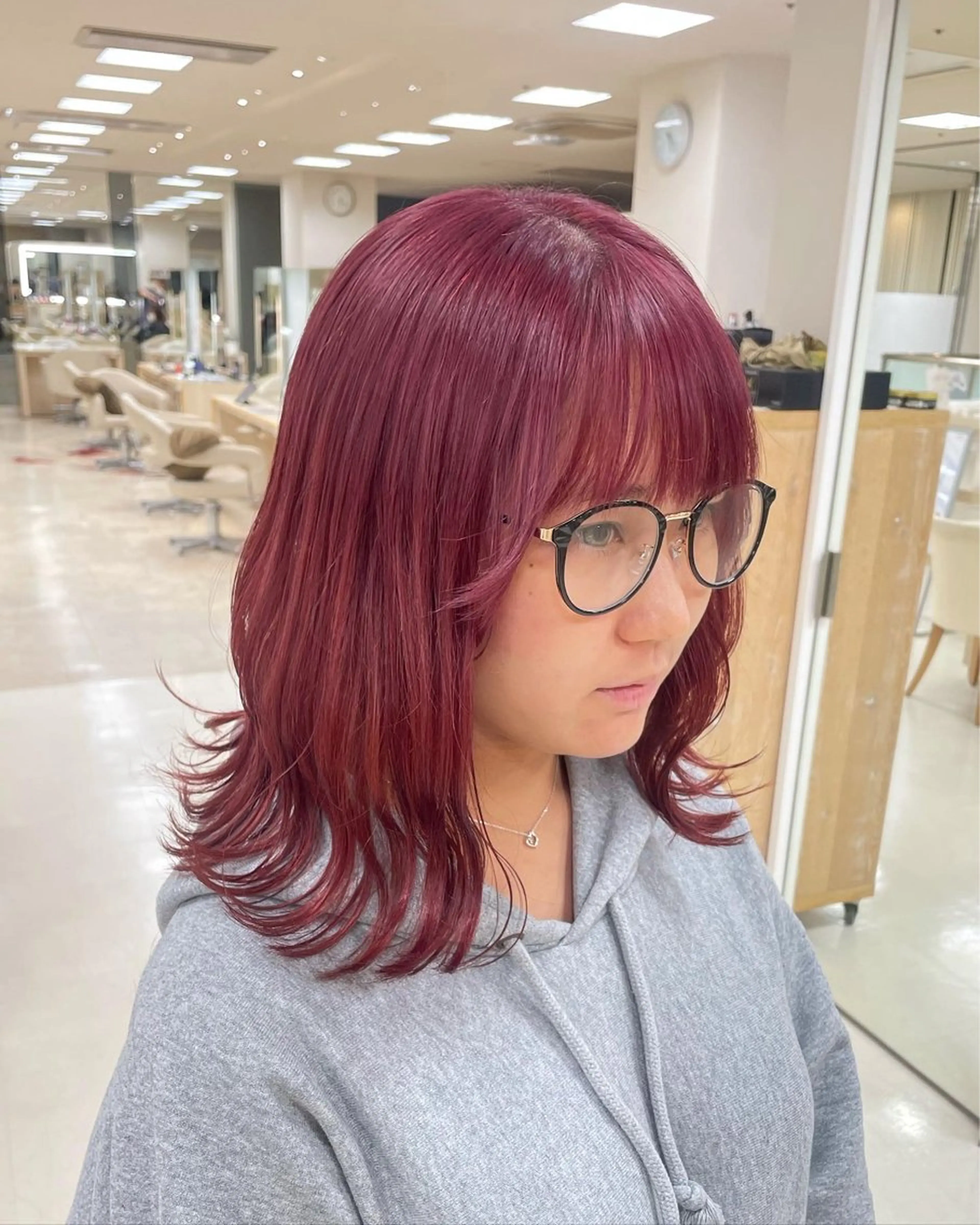 ミディアム カラー カット ヘアカラー ヘッドスパ ヘアセット 暖色レイヤー 🥀REIRIのヘアスタイル