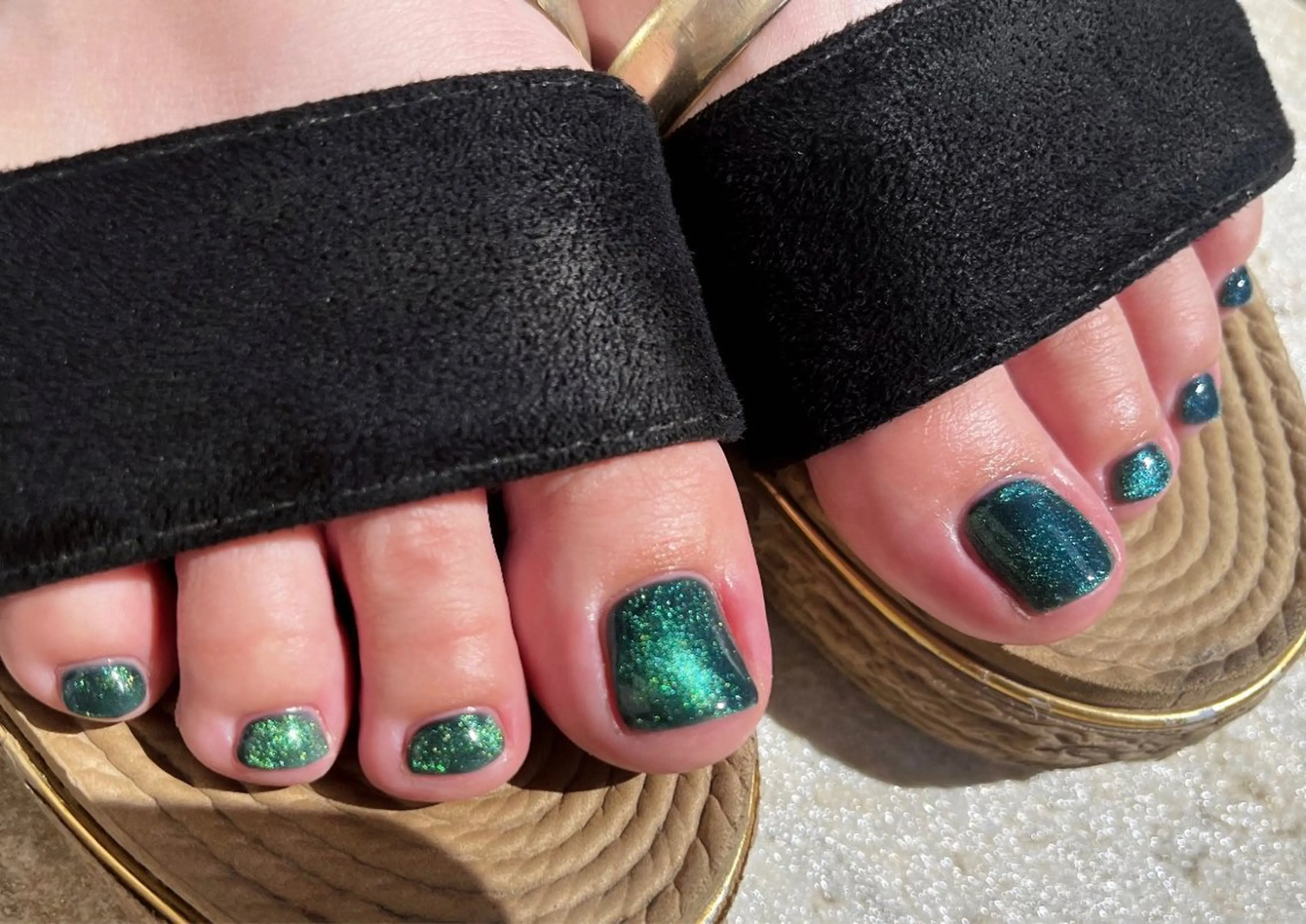 ネイル マグネットネイル フットネイル HazeGrass NAILのネイルデザイン