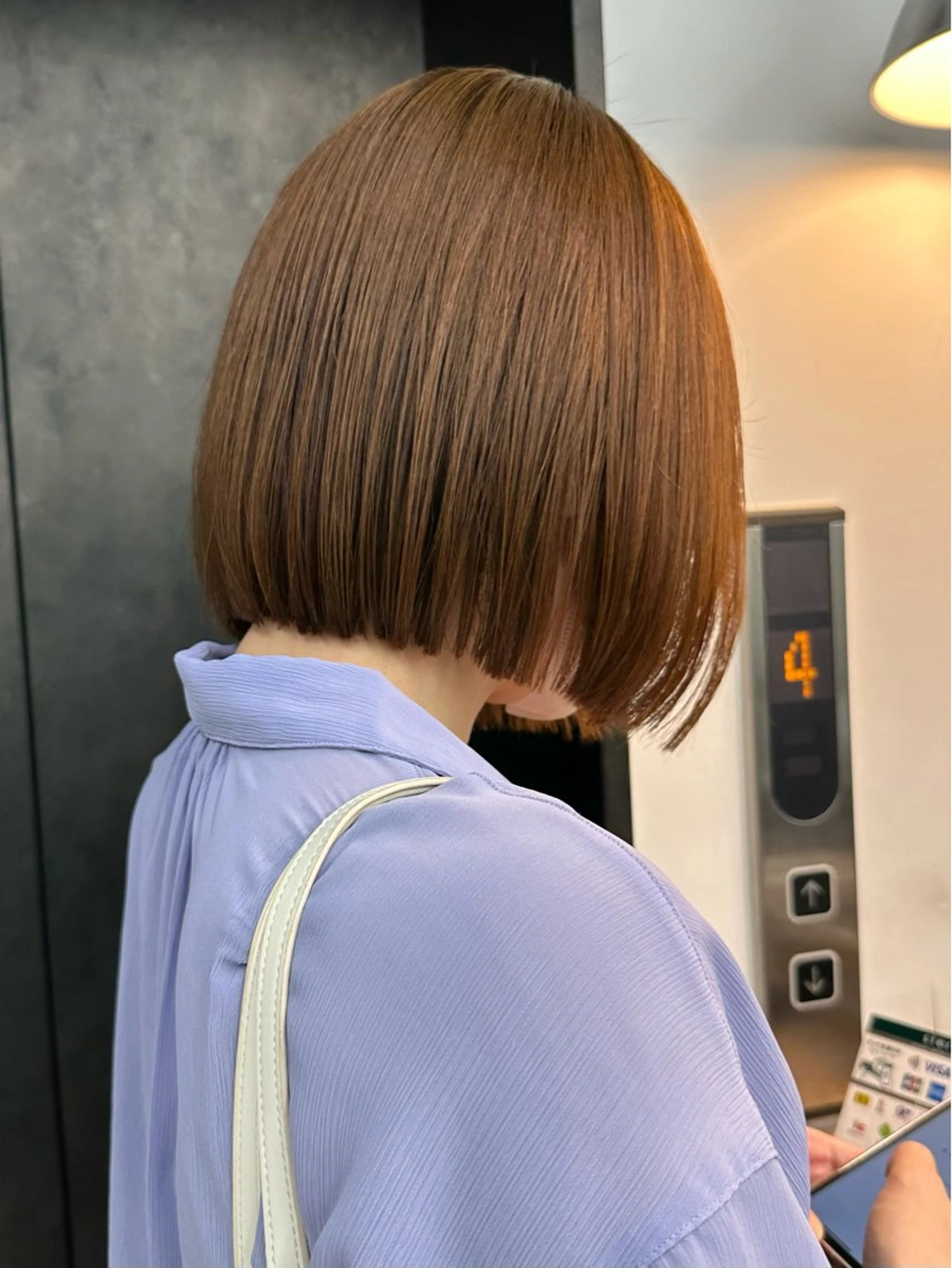 ショート カット ヘアカラー 切りっぱなしボブ/ 小顔ボブNANAのヘアスタイル
