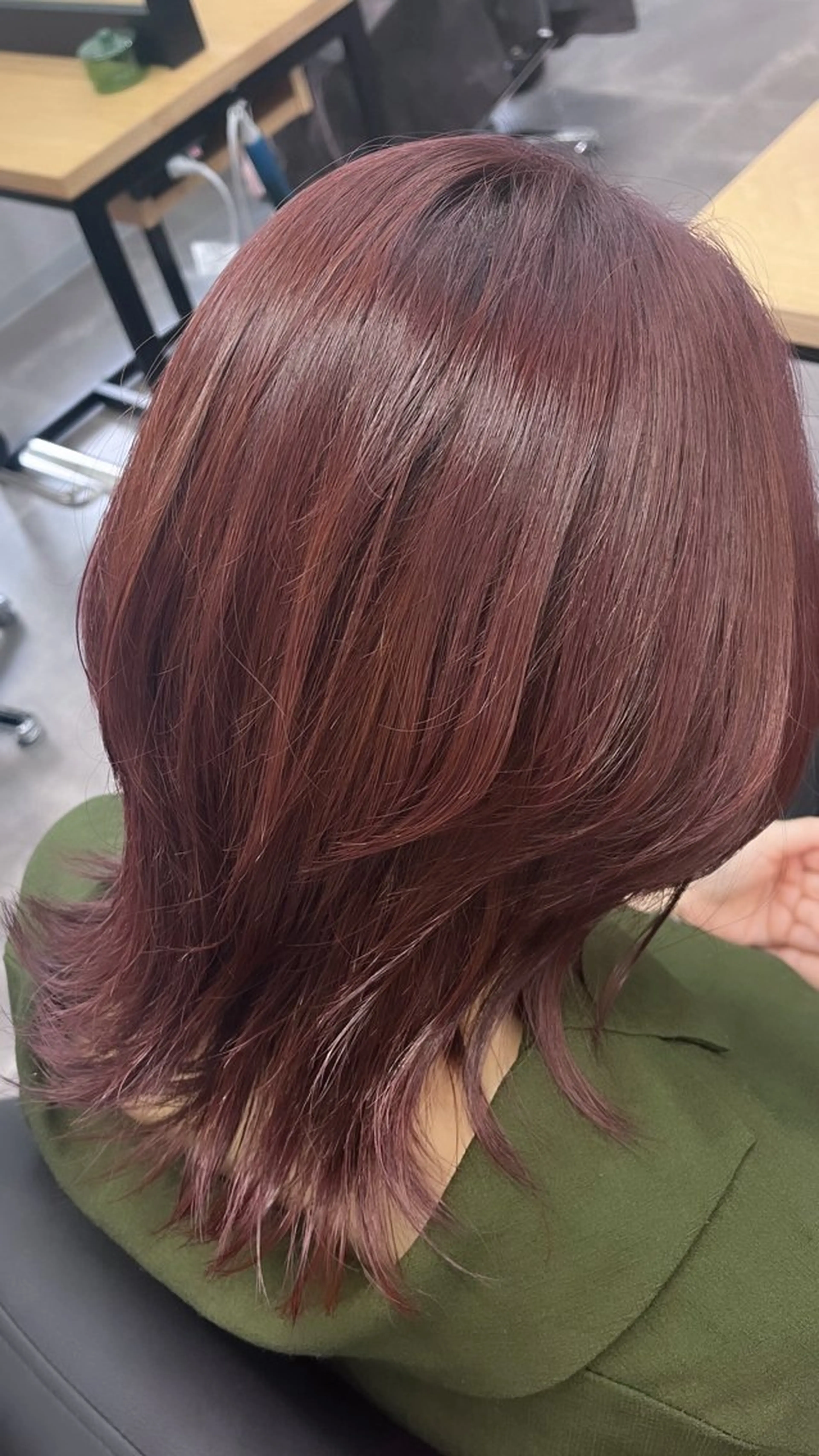 ミディアム カラー ヘアカラー 熊谷 有紗のヘアスタイル