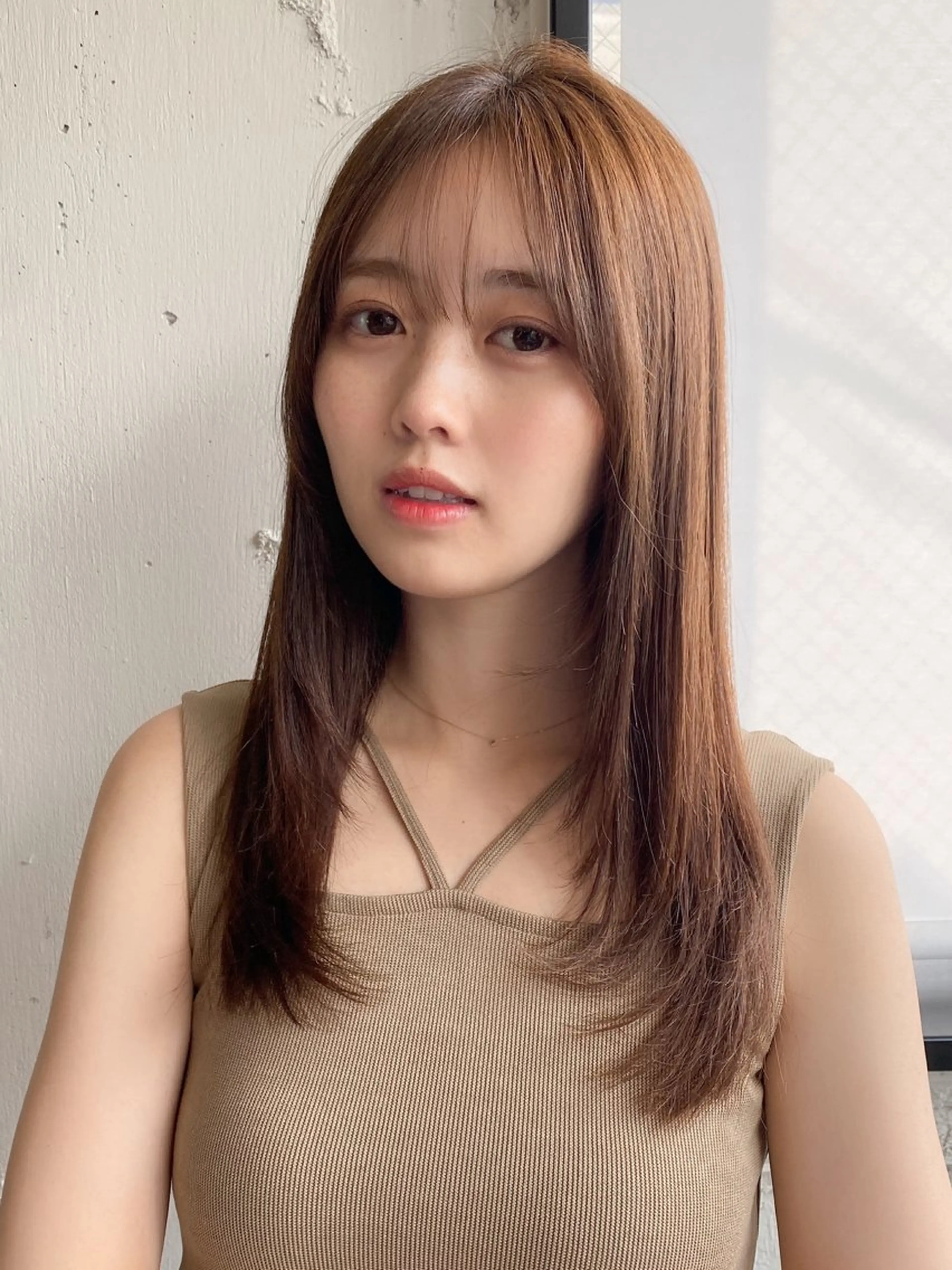 セミロング カラー レイヤーカット 佐藤 侑哉のヘアスタイル