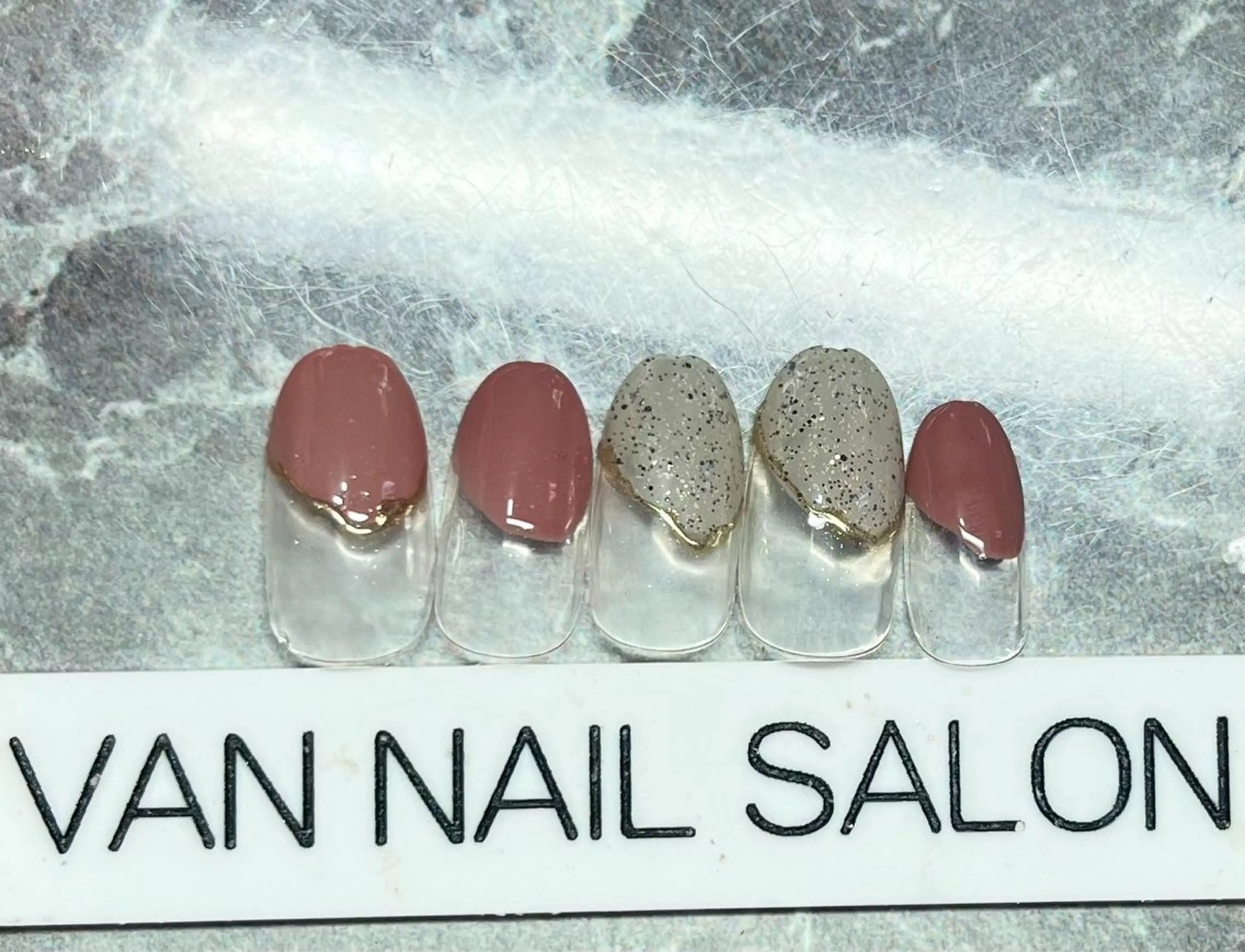 ネイル ハンドネイル Van Nail 本厚木店所属・Van Nail Salonのネイルデザイン