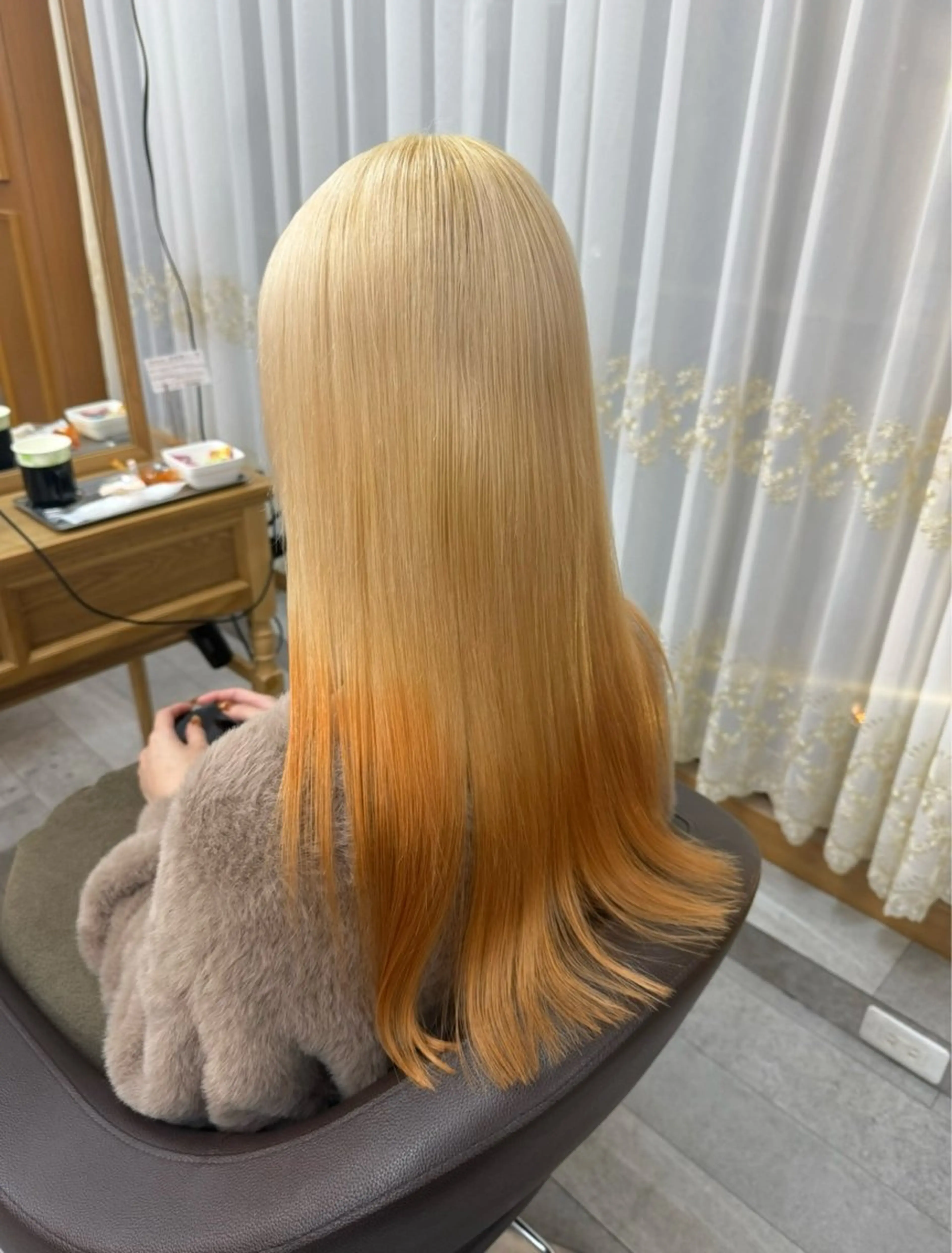 ロング カラー 丸山 弘基のヘアスタイル