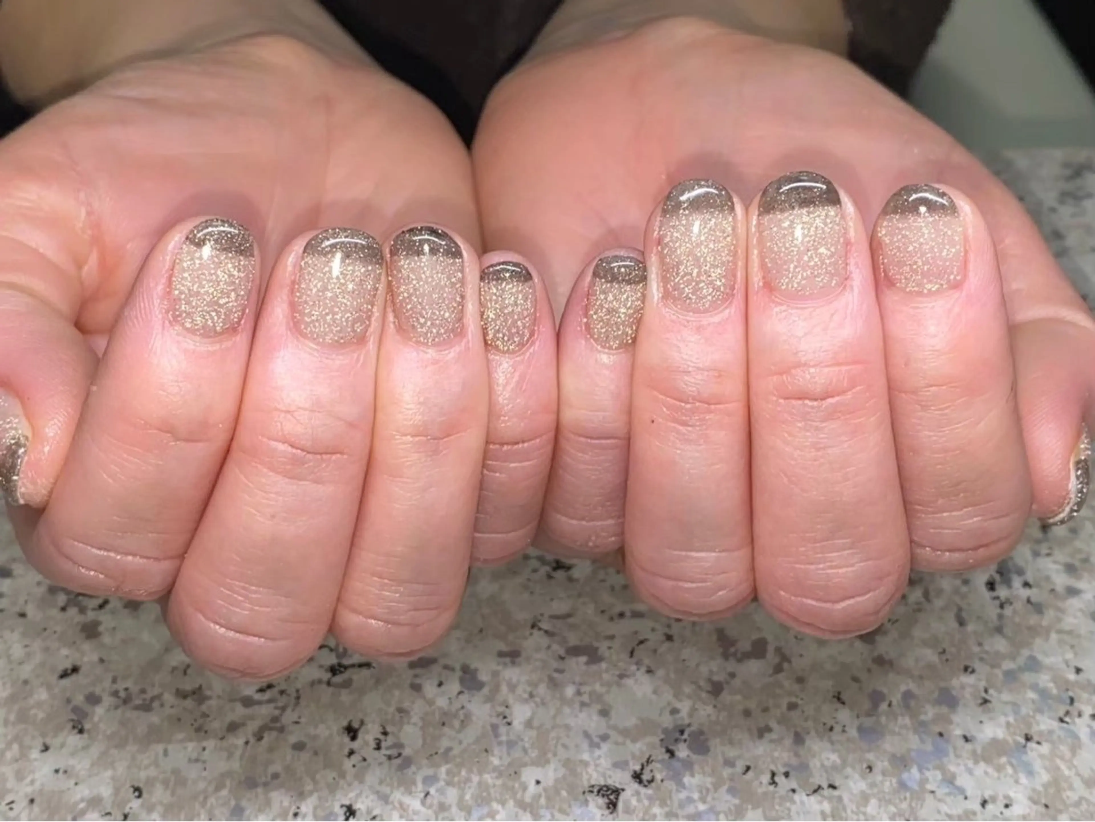 フラッシュネイル💖オフ込み✨撮影にご協力頂ける方の特別価格💅ロングネイルの方は事前にお知らせください。の写真