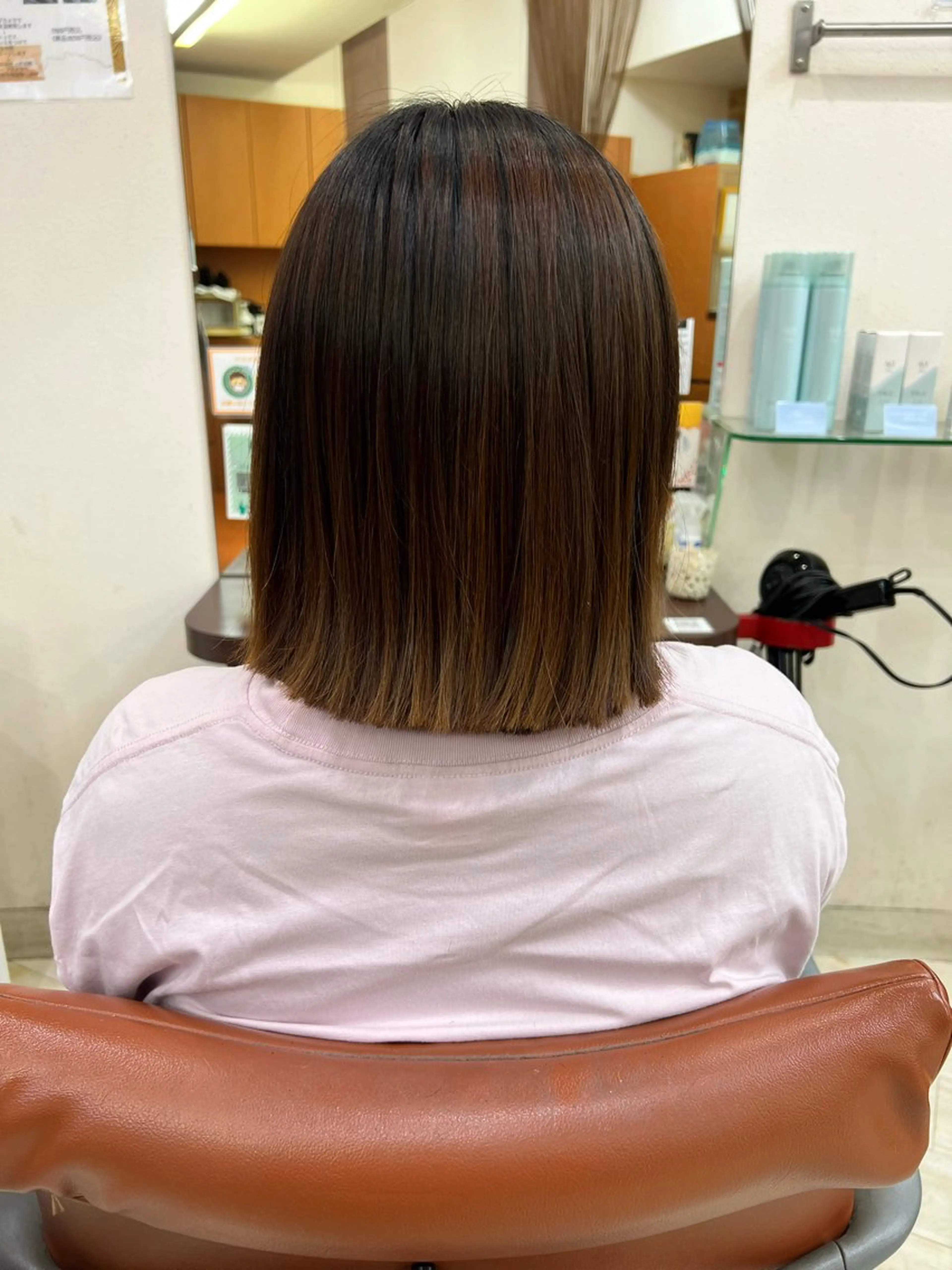 ショート ワンレンボブ ボブ 顔周りカット 小谷 美來のヘアスタイル