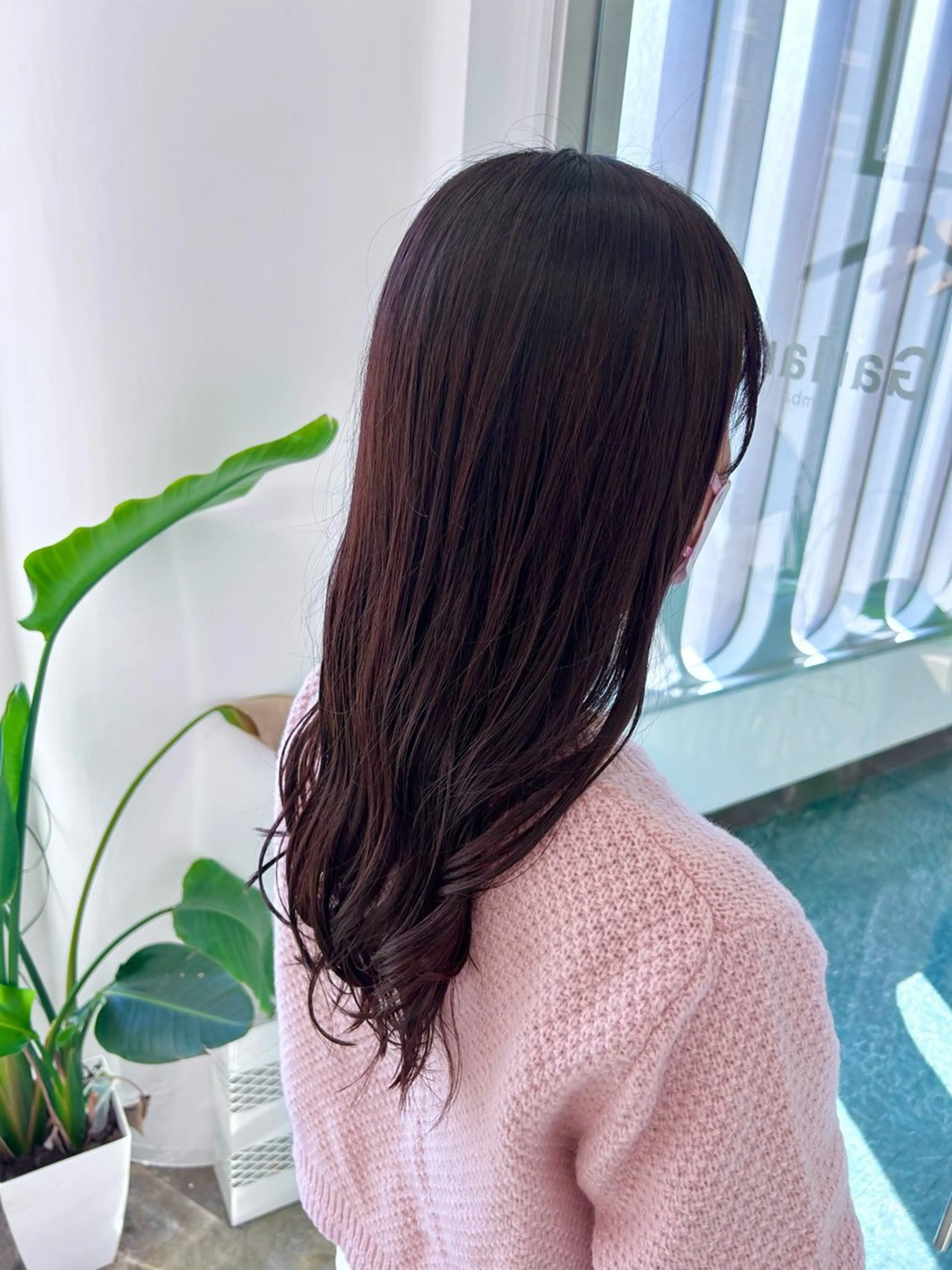 ロング カラー ブリーチ ブリーチなしカラー レイヤーカット カット ヘアカラー トリートメント 韓国ヘア nanahaのヘアスタイル