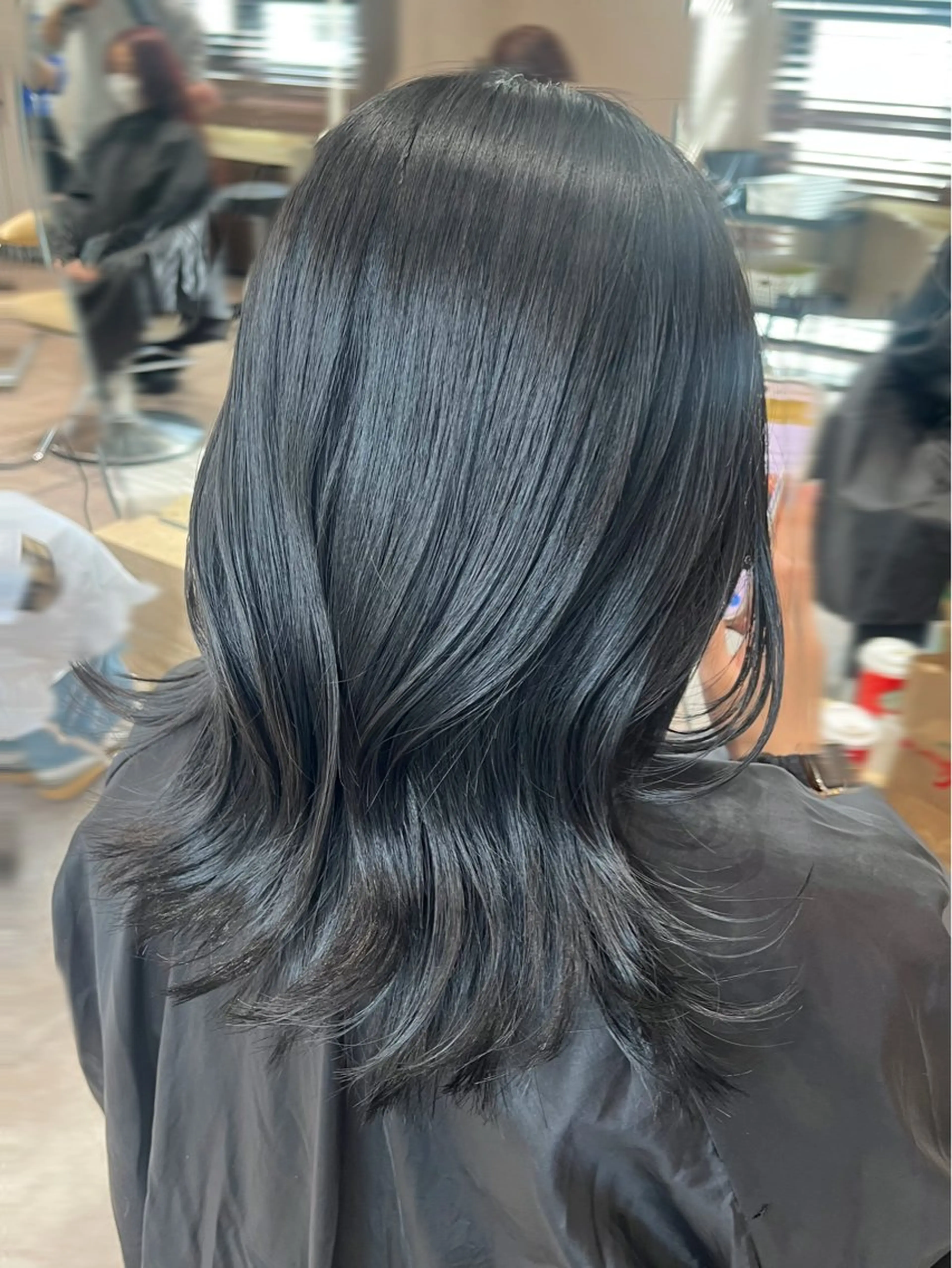 ミディアム カット ㊙️レイヤーカット 透明感カラーゆな㊙️のヘアスタイル