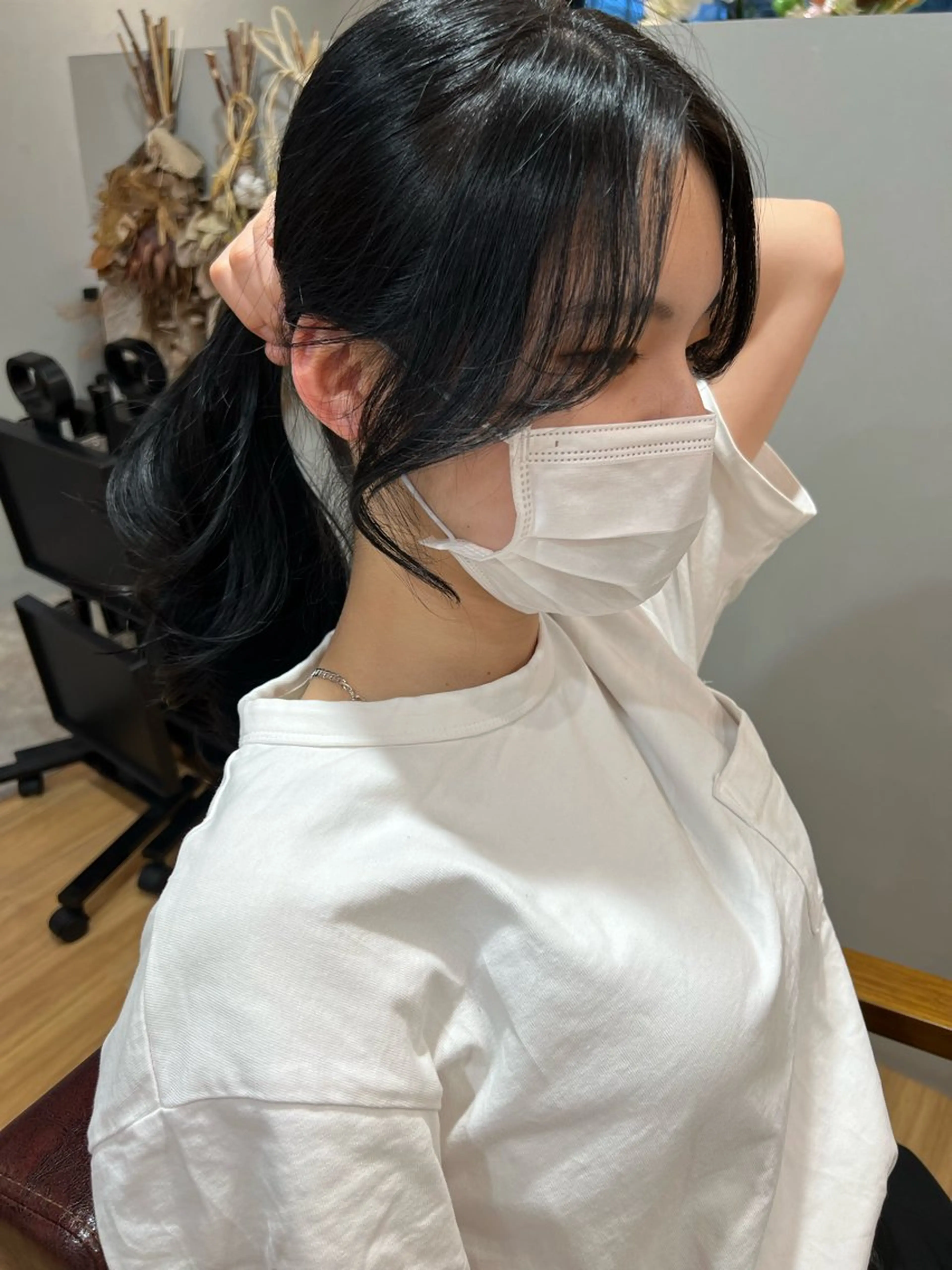 ロング カット ヘアカラー vince. moekoのヘアスタイル