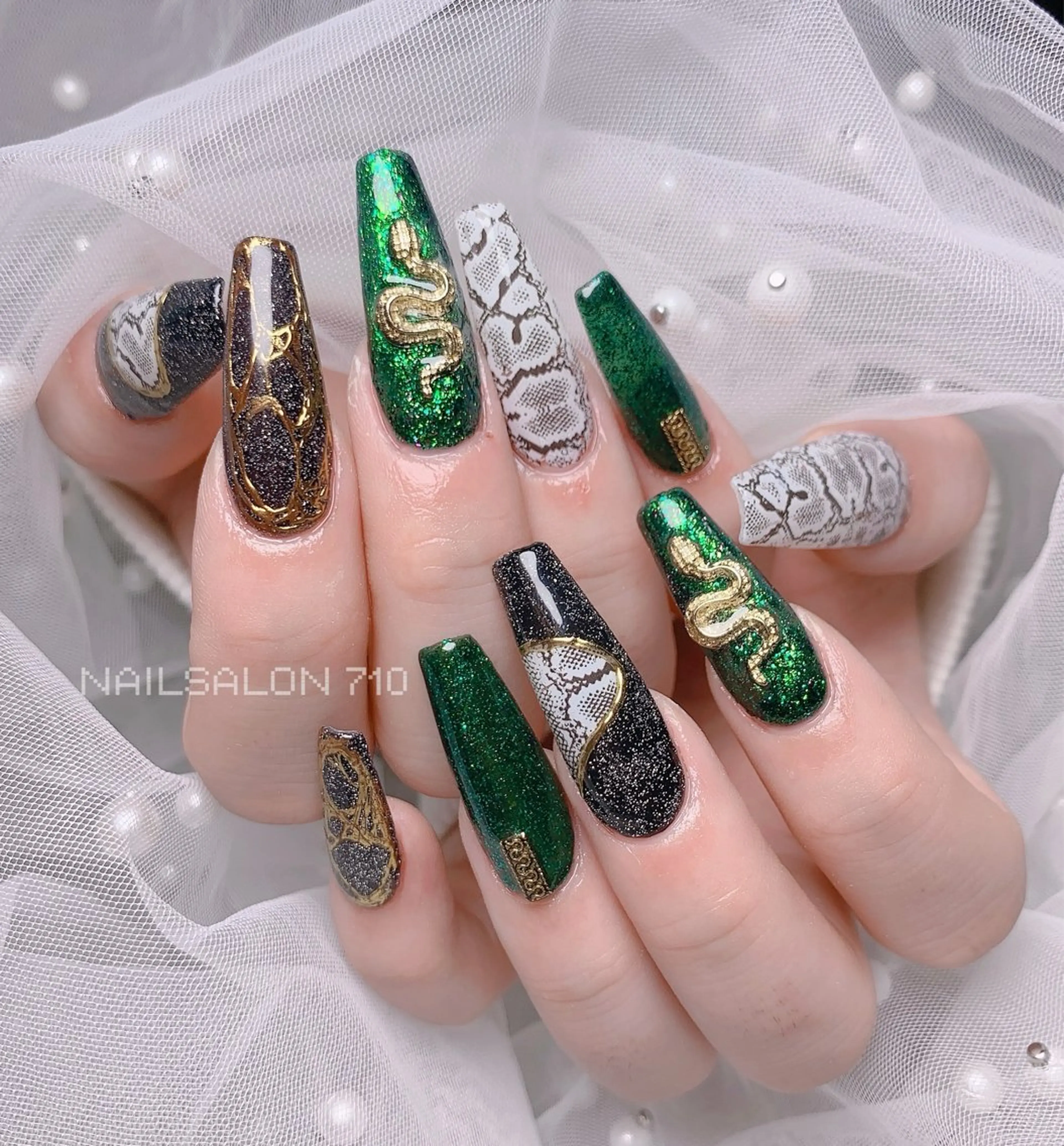 ネイル ハンドネイル ナナイチゼロ I.Naoのネイルデザイン