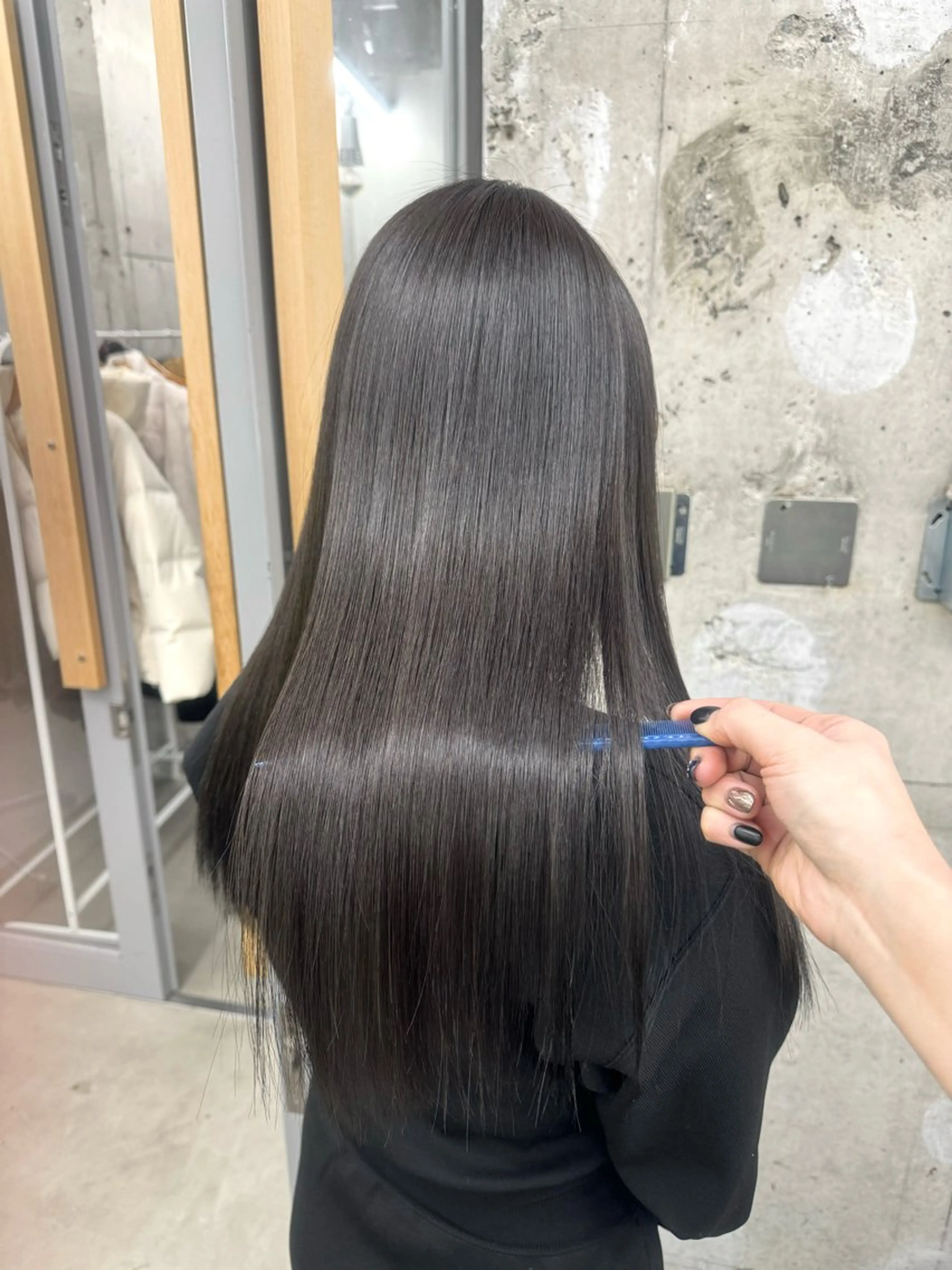 ロング カラー 透明感カラー カット ヘアカラー 髪質改善特化newi ‎🤍amaneのヘアスタイル