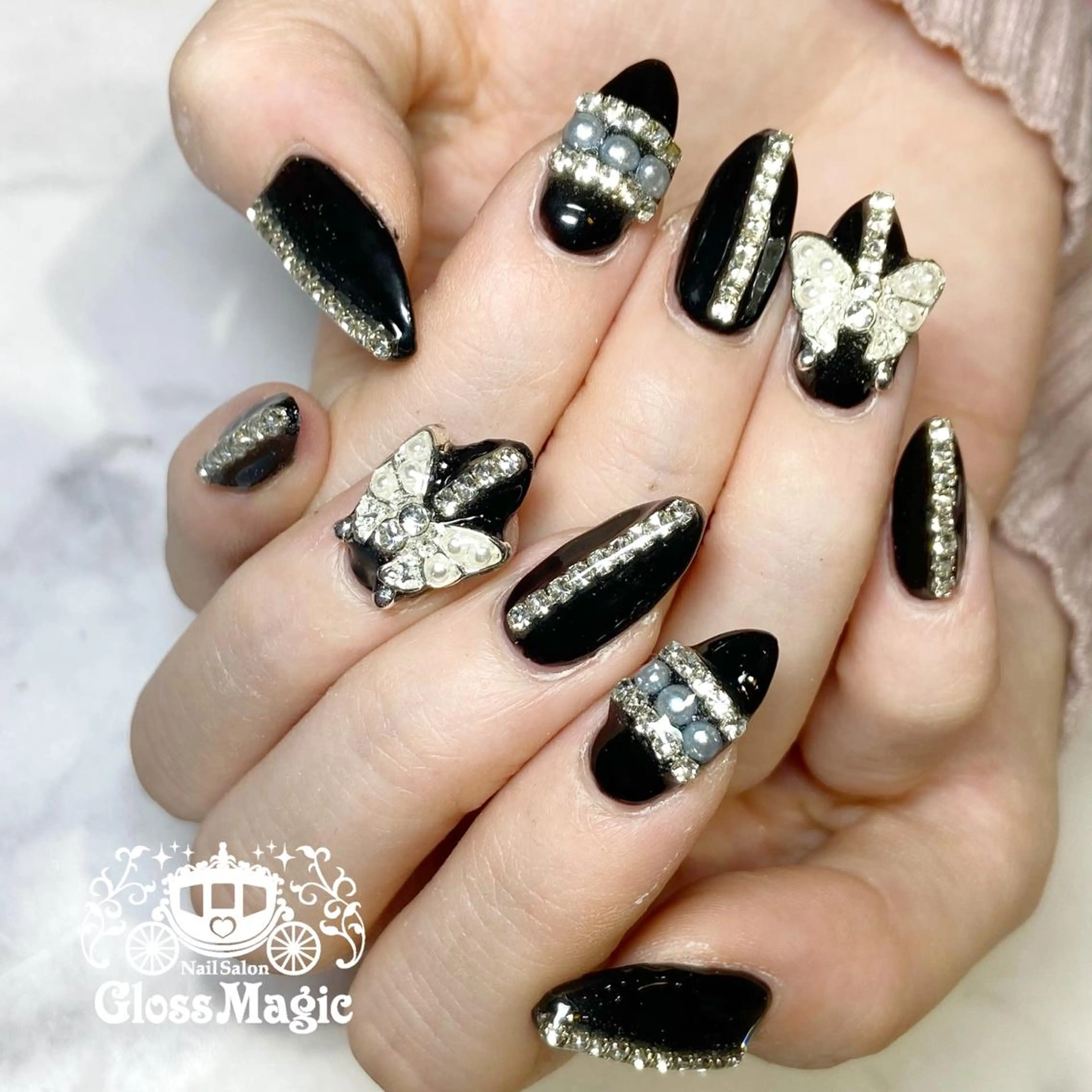 ネイル ジェルネイル ソフトジェル ハンドネイル YUN 💅のネイルデザイン