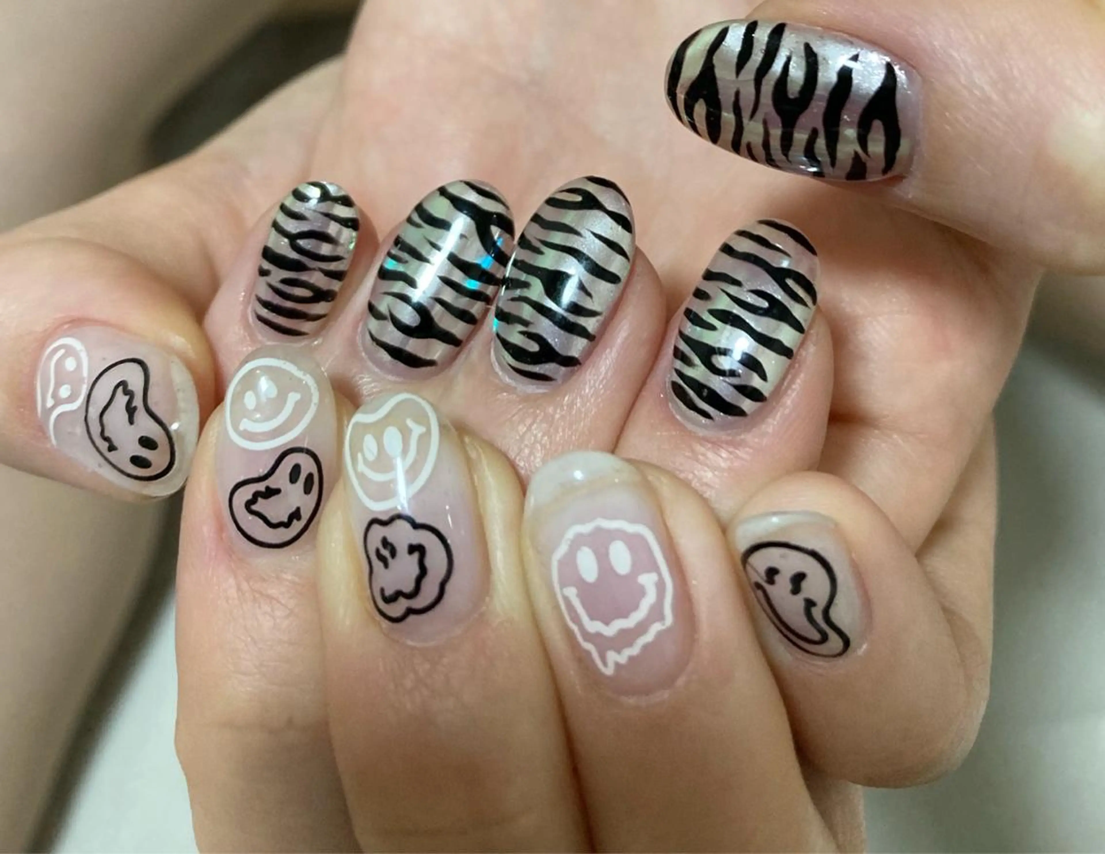 ネイル ハンドネイル ネイルサロン Bebeのネイルデザイン