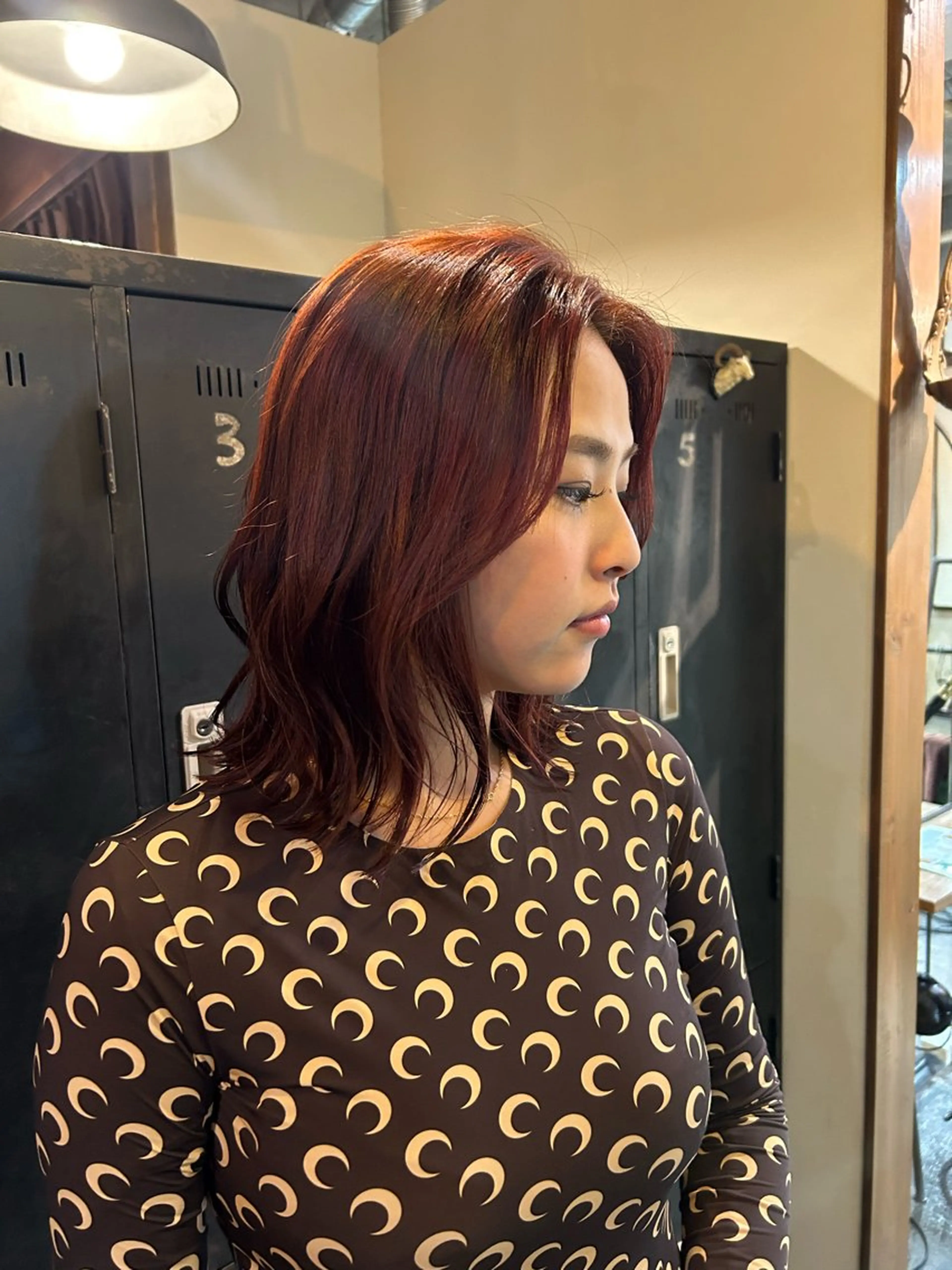 ミディアム ヘアカラー ハイトーン/ブリーチ 🧁soraのヘアスタイル