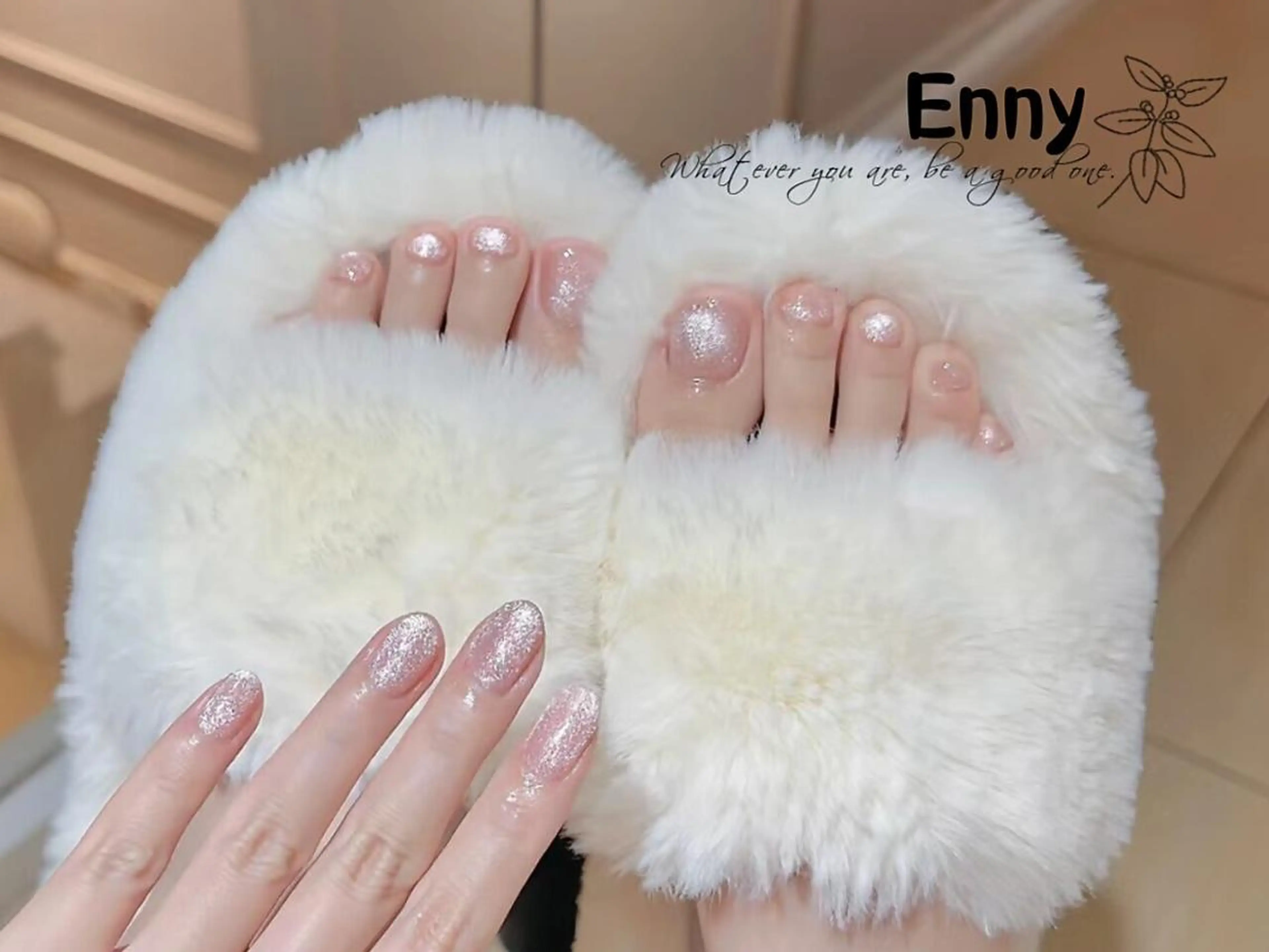 ネイル チークネイル 長さ出し フラッシュネイル フットネイル フレンチネイル Nailsalon Ennyのネイルデザイン