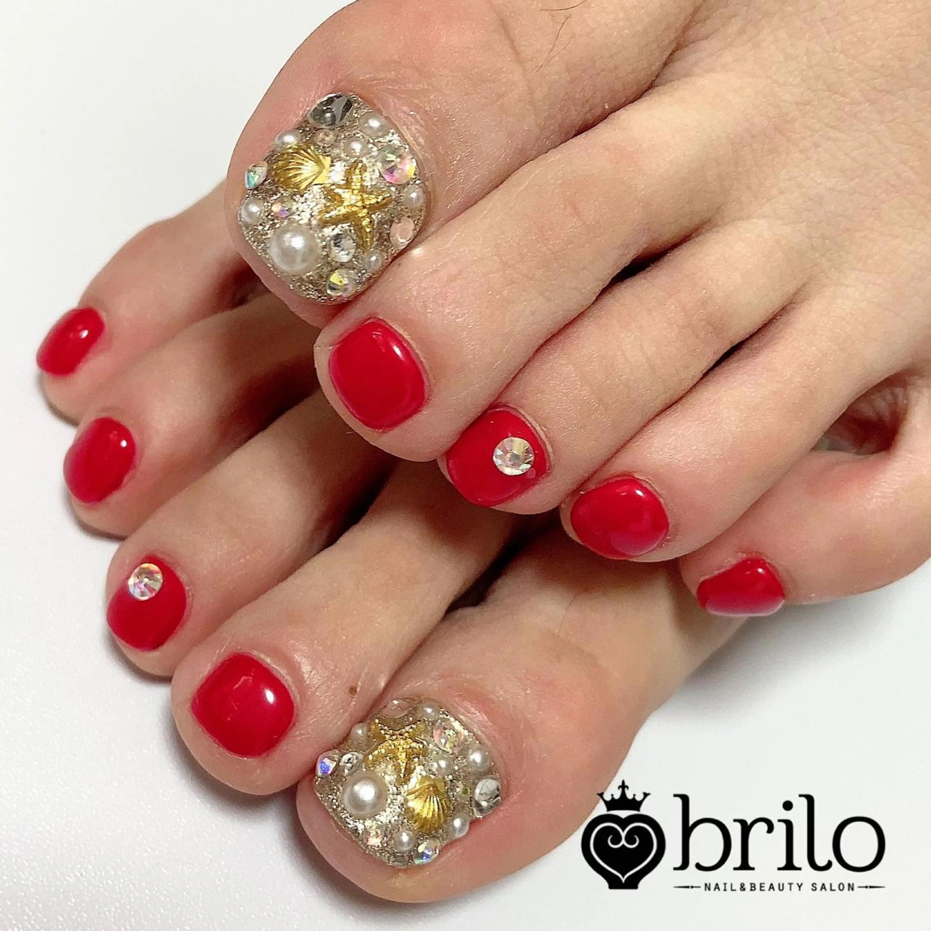 ネイル フットネイル brilo erikaのネイルデザイン
