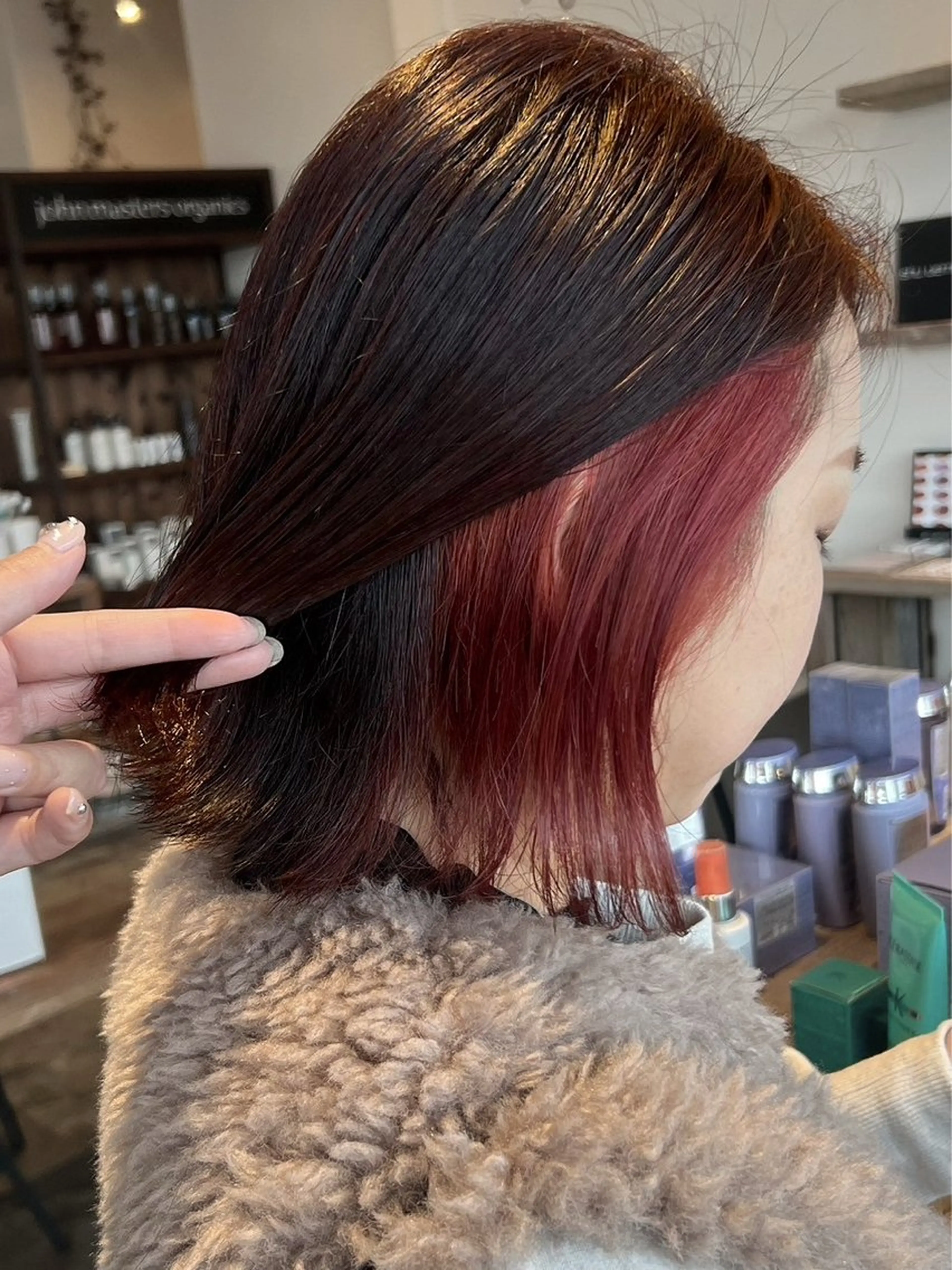 ショート カラー ヘアカラー トリートメント 1005mille cinq所属・岸下 理緒のヘアスタイル